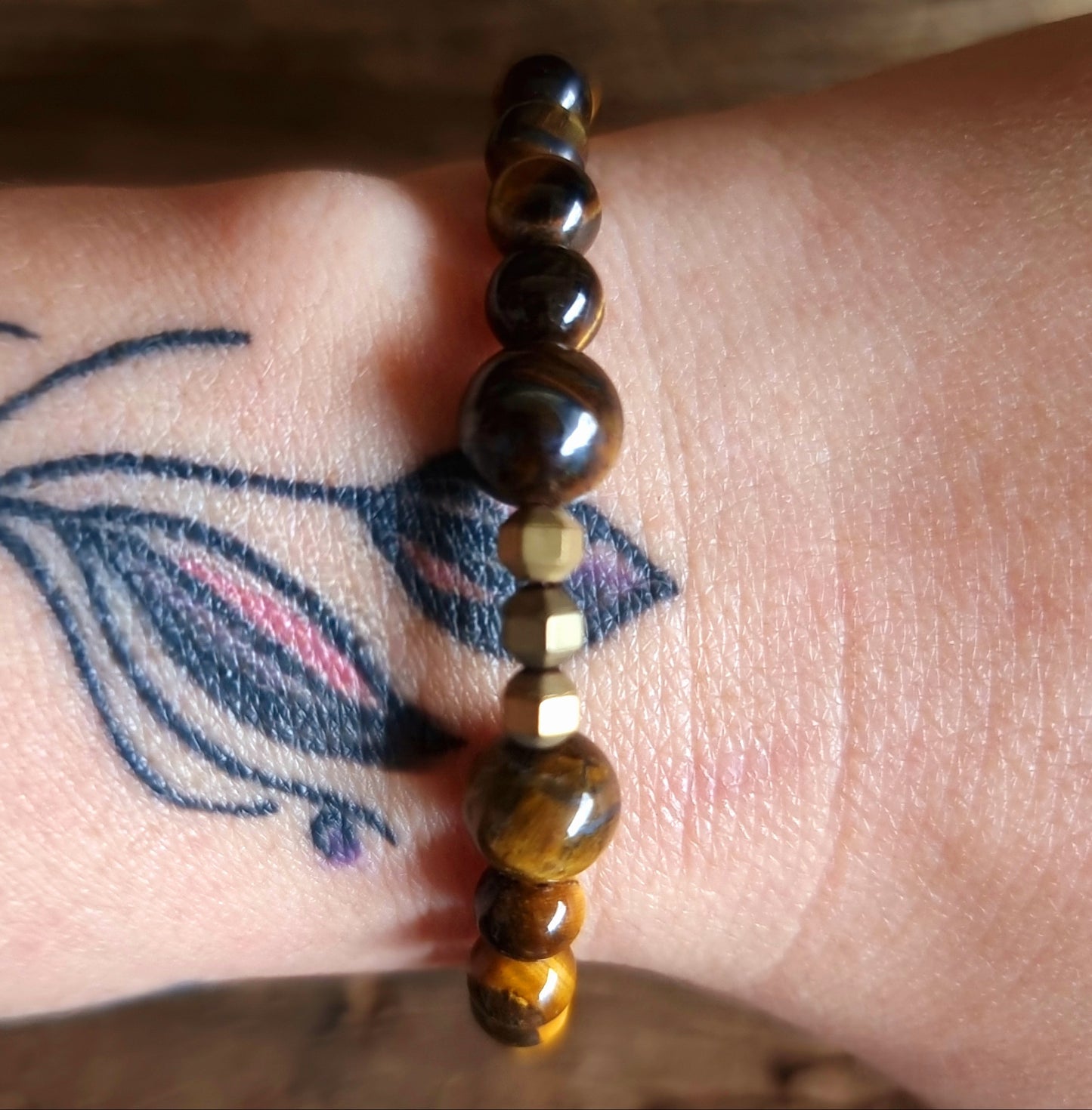 TIGER EYE & HEMATITE DUO ENERGY BRACELET 6 mm - GROUNDING, PROTECTION & PROSPERITY