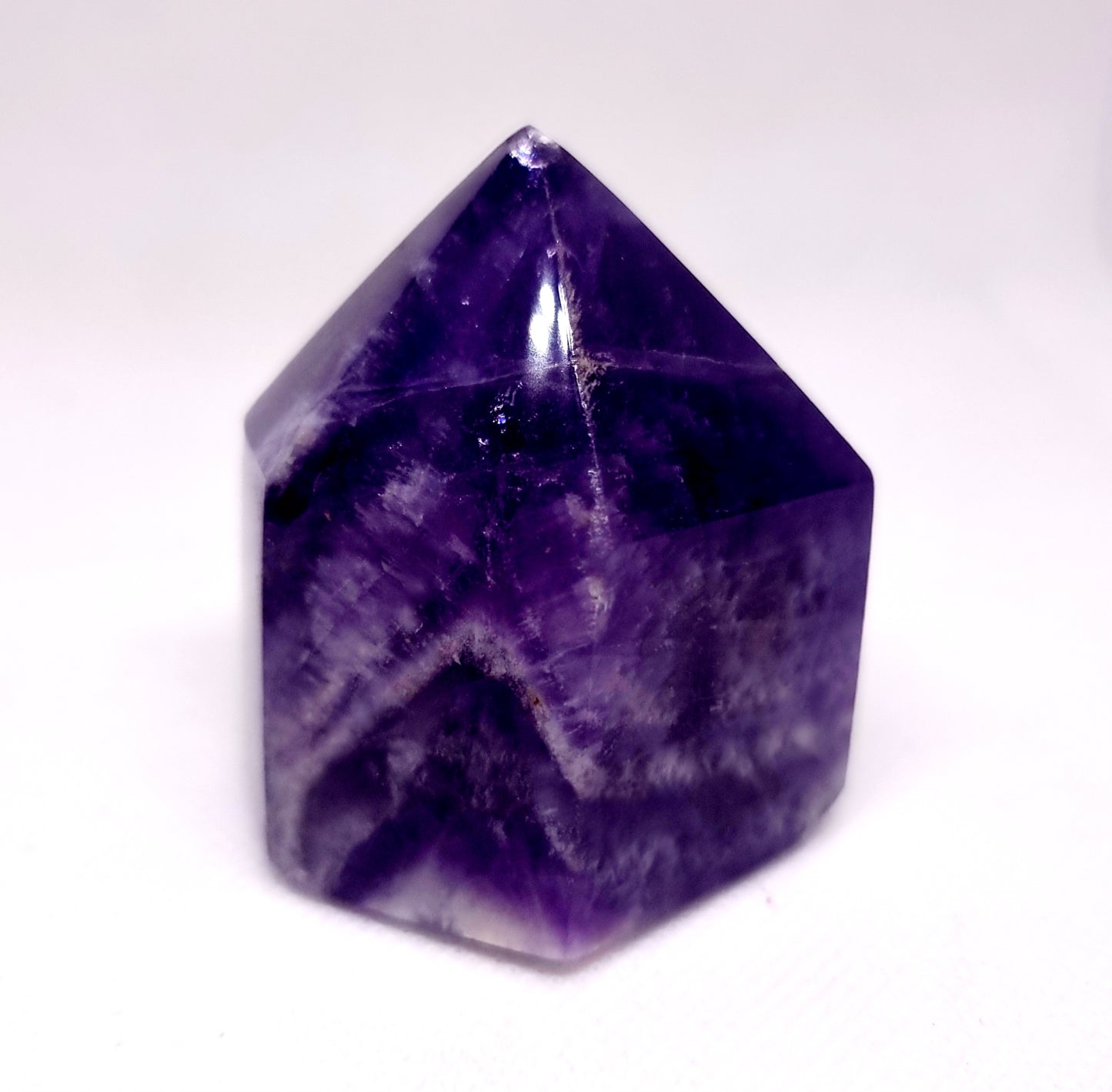 CHEVRON AMETHYST POLISHED TOWER 6 cm (159g) - INTUITION