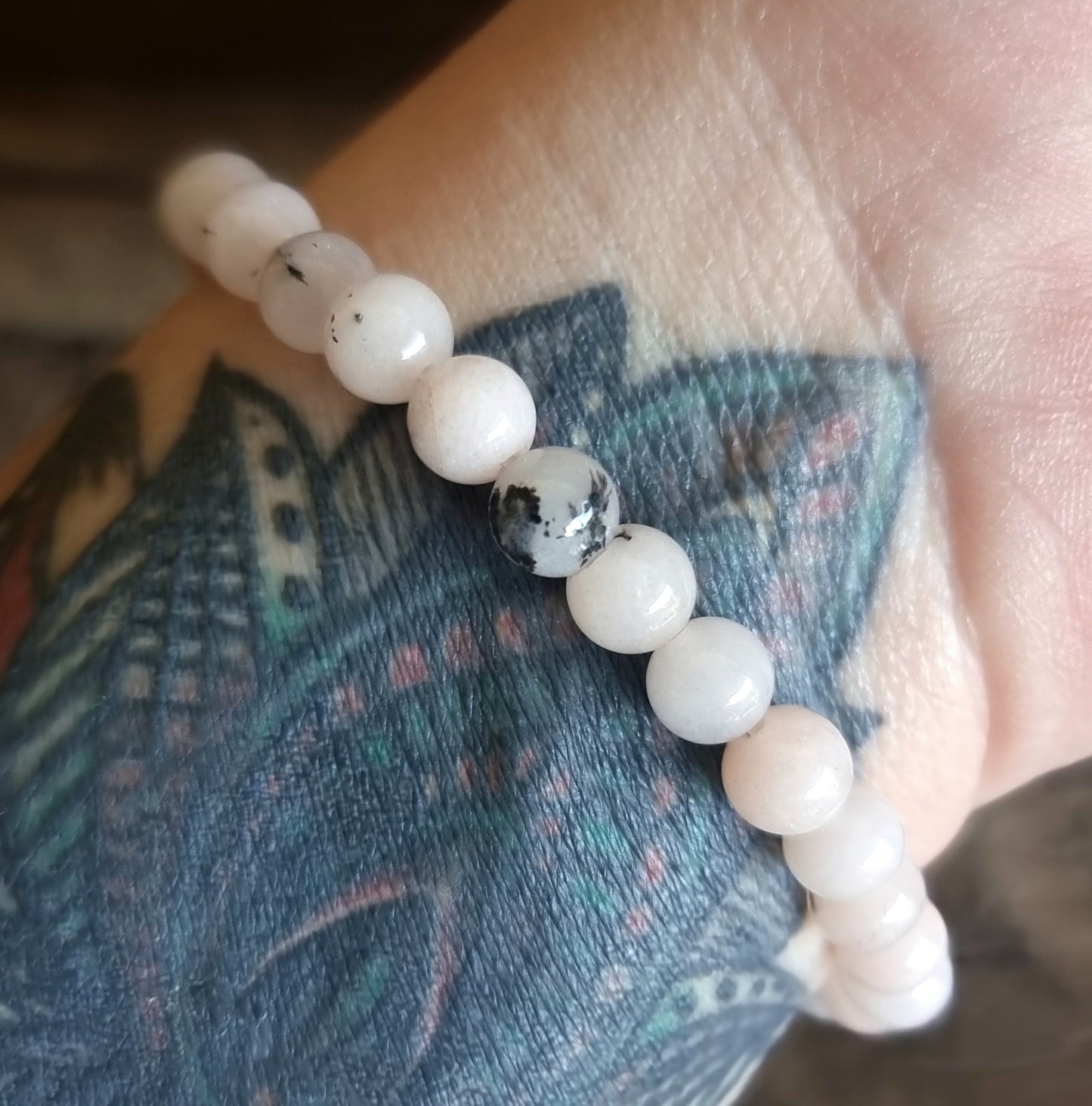 PINK PLUM BLOSSOM JASPER ENERGY BRACELET 6 mm - THE HEART HEALER