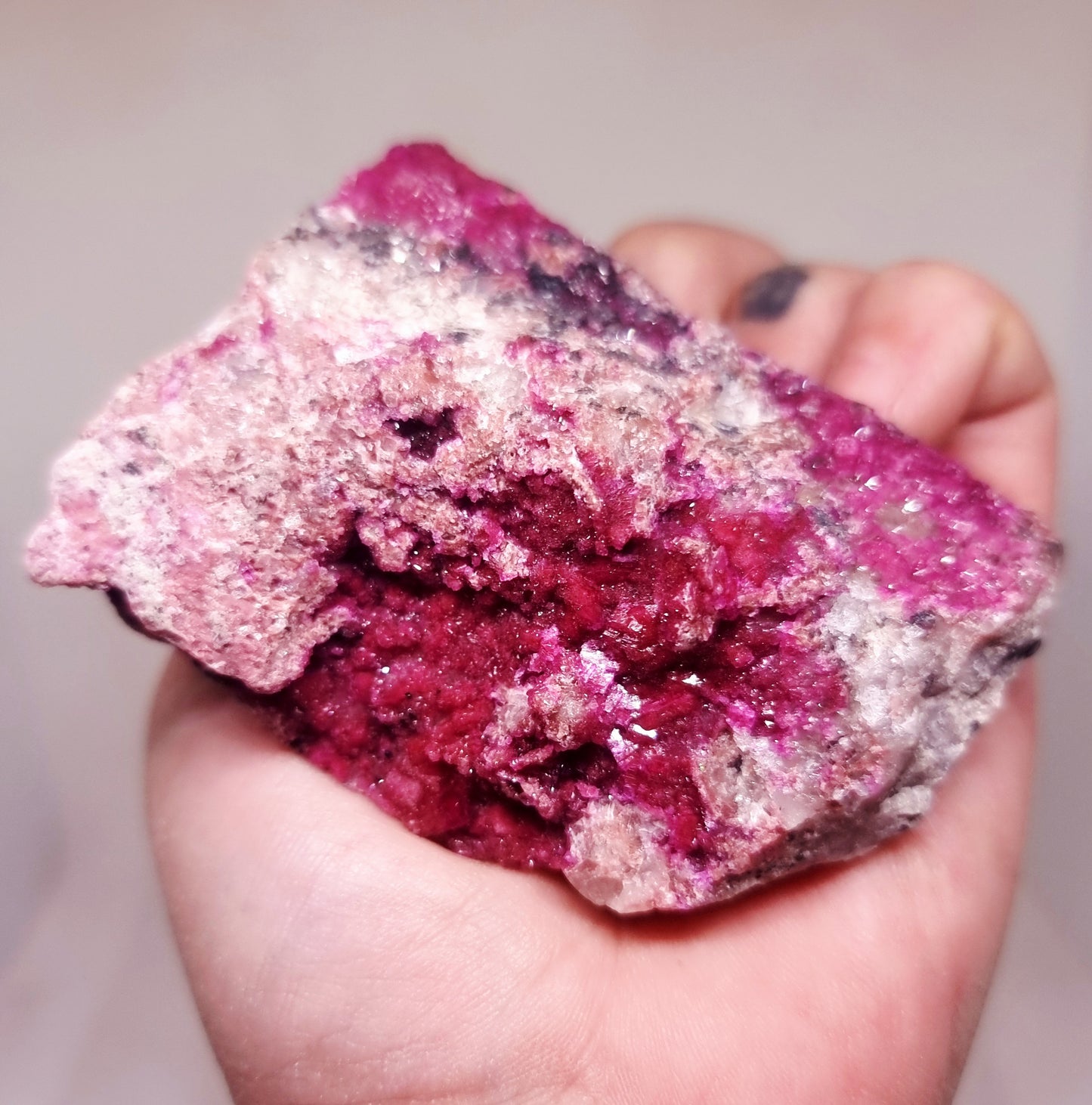 BRIGHT PINK SALROSE COBALTOAN DOLOMITE 217 g - SELF LOVE