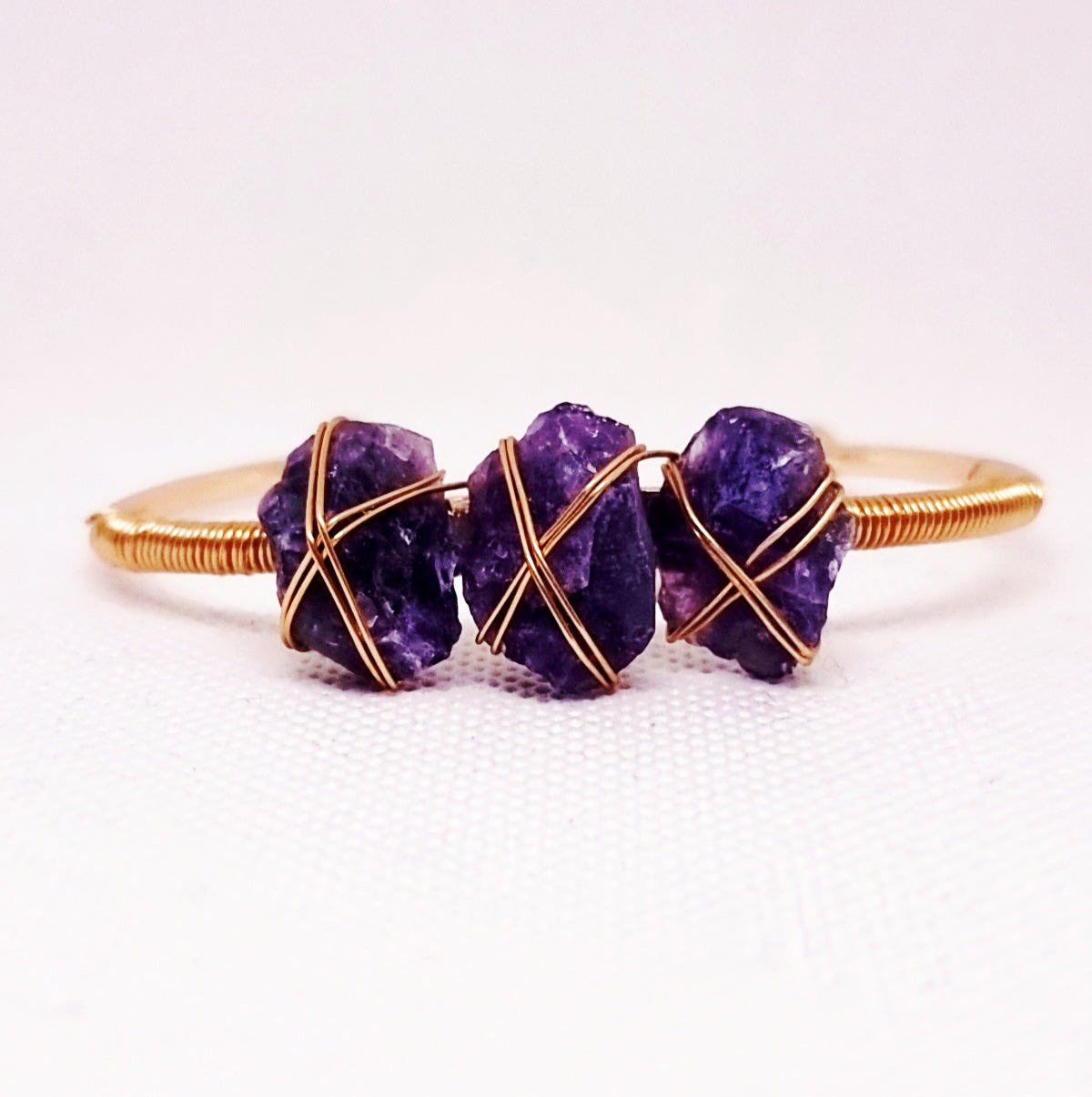 AMETHYST ROUGH GOLD PLATED BANGLE - INTUITION