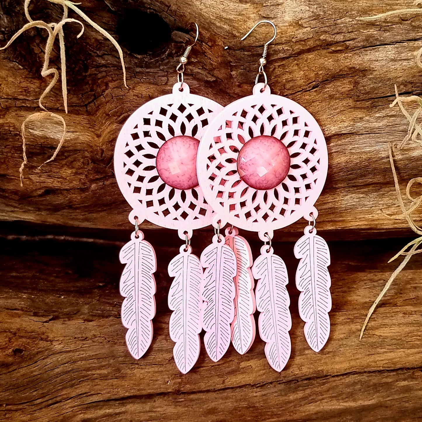 DREAMCATCHER PINK WOODEN EARRINGS