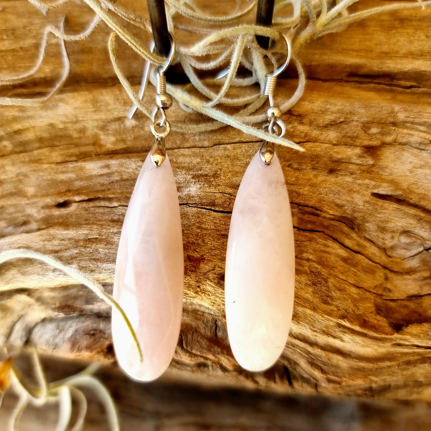 ROSE QUARTZ FACETED EARRINGS - UNIVERSAL LOVE