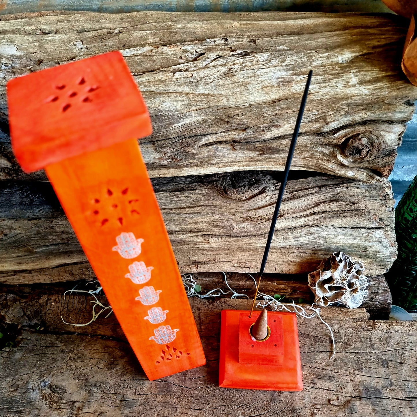 INCENSE ORANGE HAMSA HAND ASH TOWER