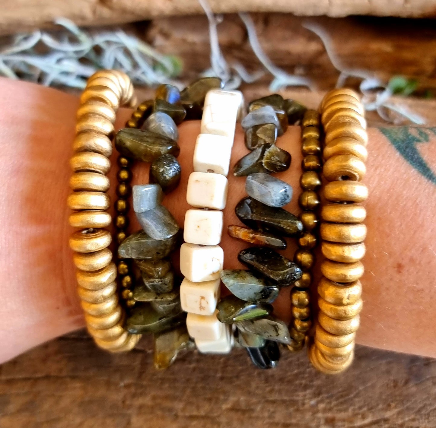 LABRADORITE & HOWLITE BRACELET STACK - CREATIVITY