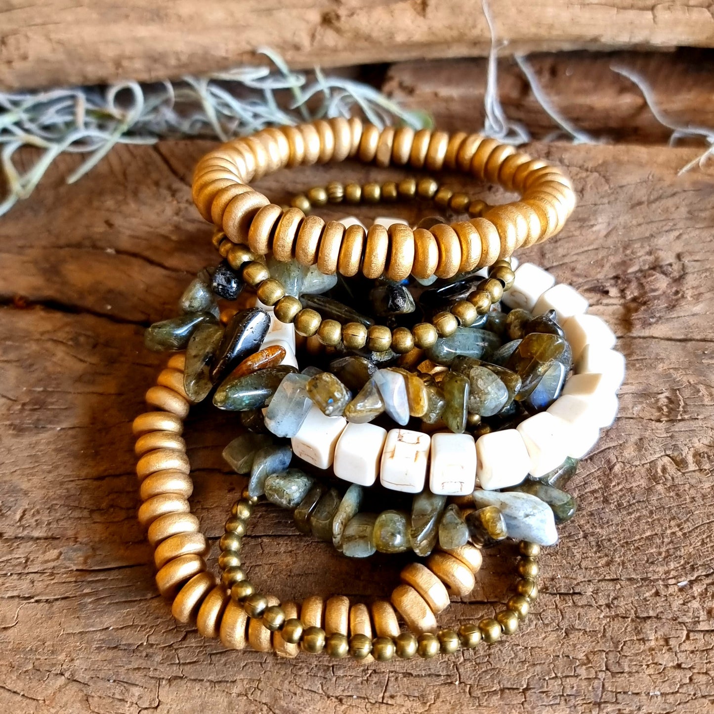 LABRADORITE & HOWLITE BRACELET STACK - CREATIVITY