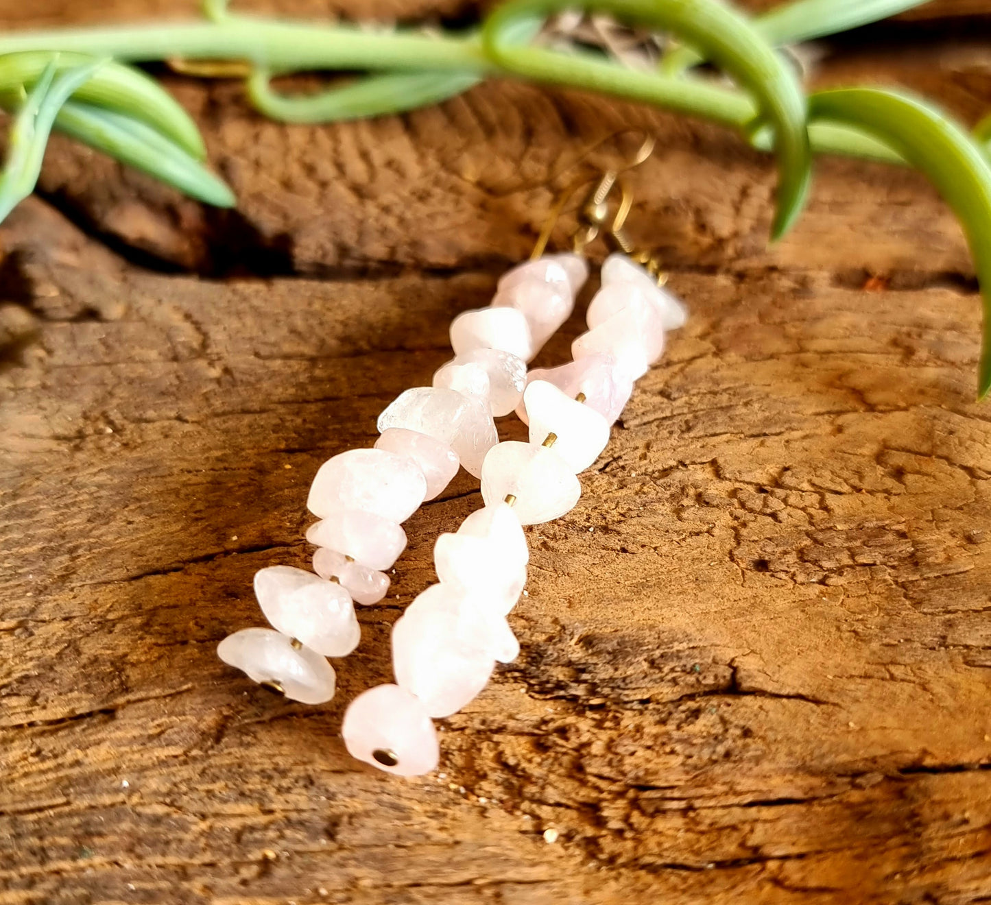 ROSE QUARTZ CHIPPED EARRINGS 7cm - UNIVERSAL LOVE