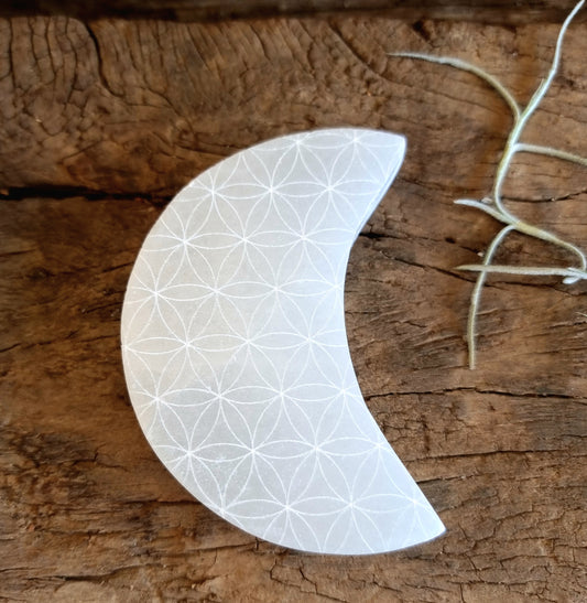 SELENITE MOON CHARGING PLATE - ANGELIC GUIDANCE