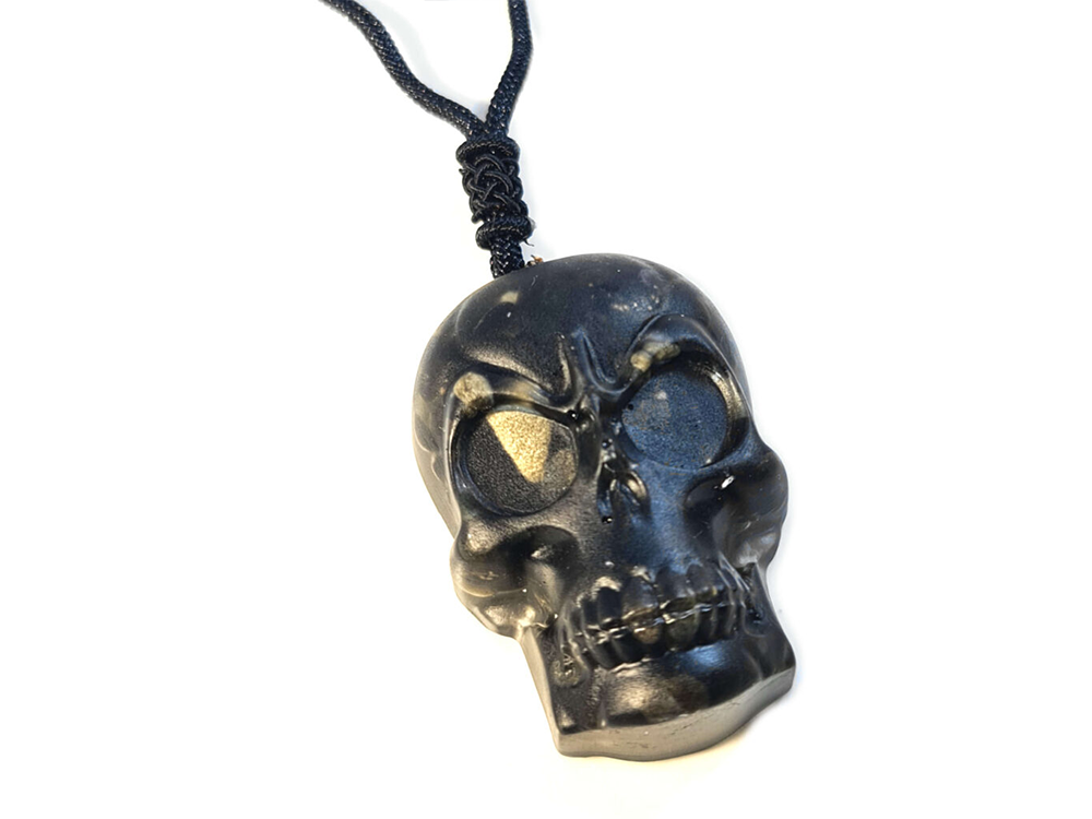 SKULL RESIN NECKLACE - ONYX