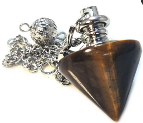 TIGER EYE TRIANGLE PENDULUM - DIVINITION