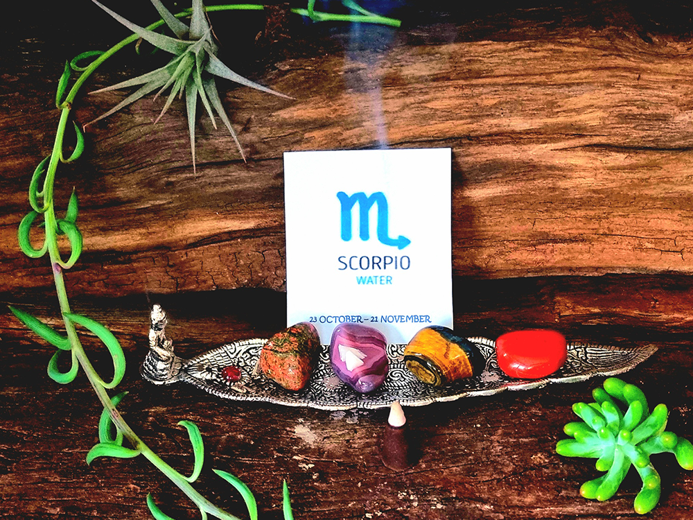 SCORPIO STONE SET - ASTROLOGY