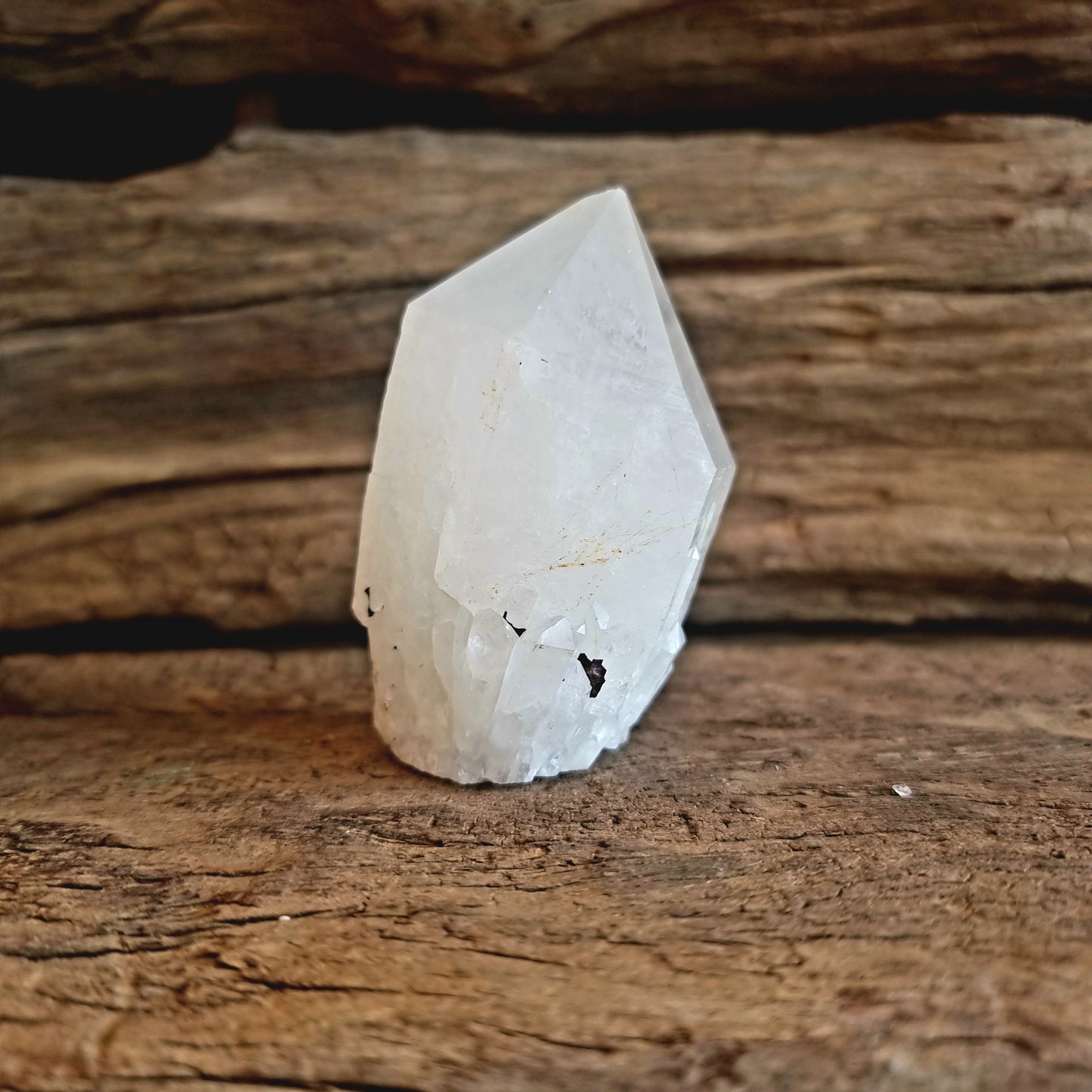 ROUGH QUARTZ CRYSTAL POINT D - MASTER HEALER