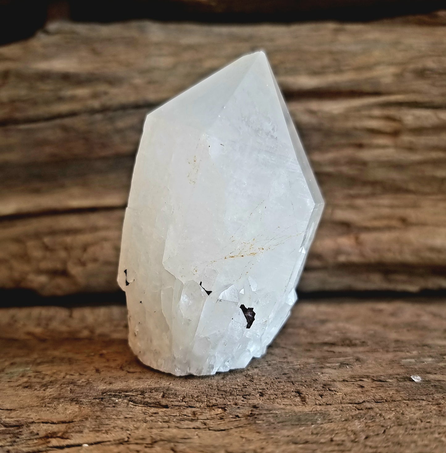 ROUGH QUARTZ CRYSTAL POINT D - MASTER HEALER