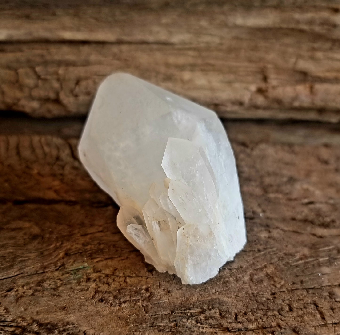 ROUGH QUARTZ CRYSTAL POINT C - MASTER HEALER