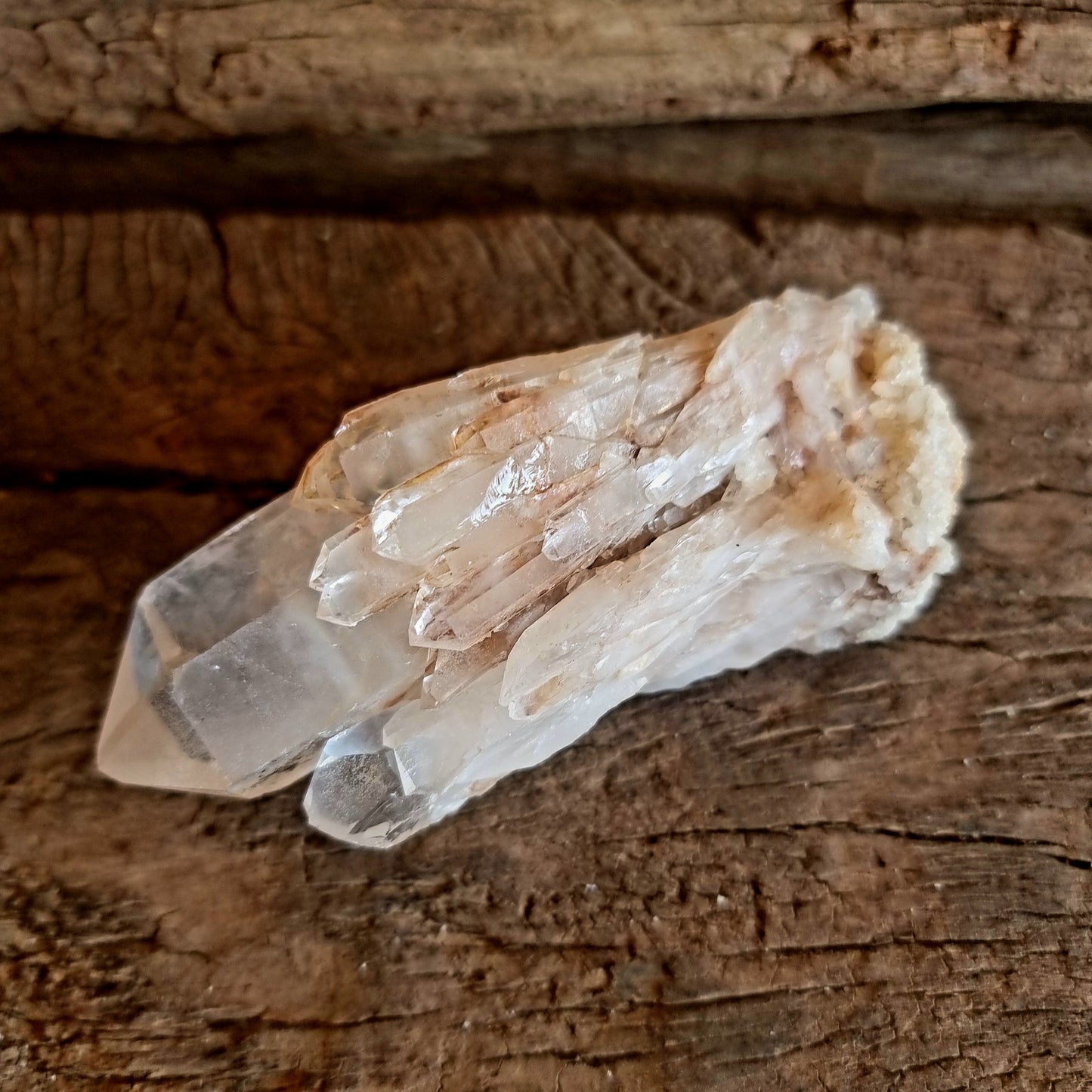 QUARTZ CLUSTER D - MASTER HEALER