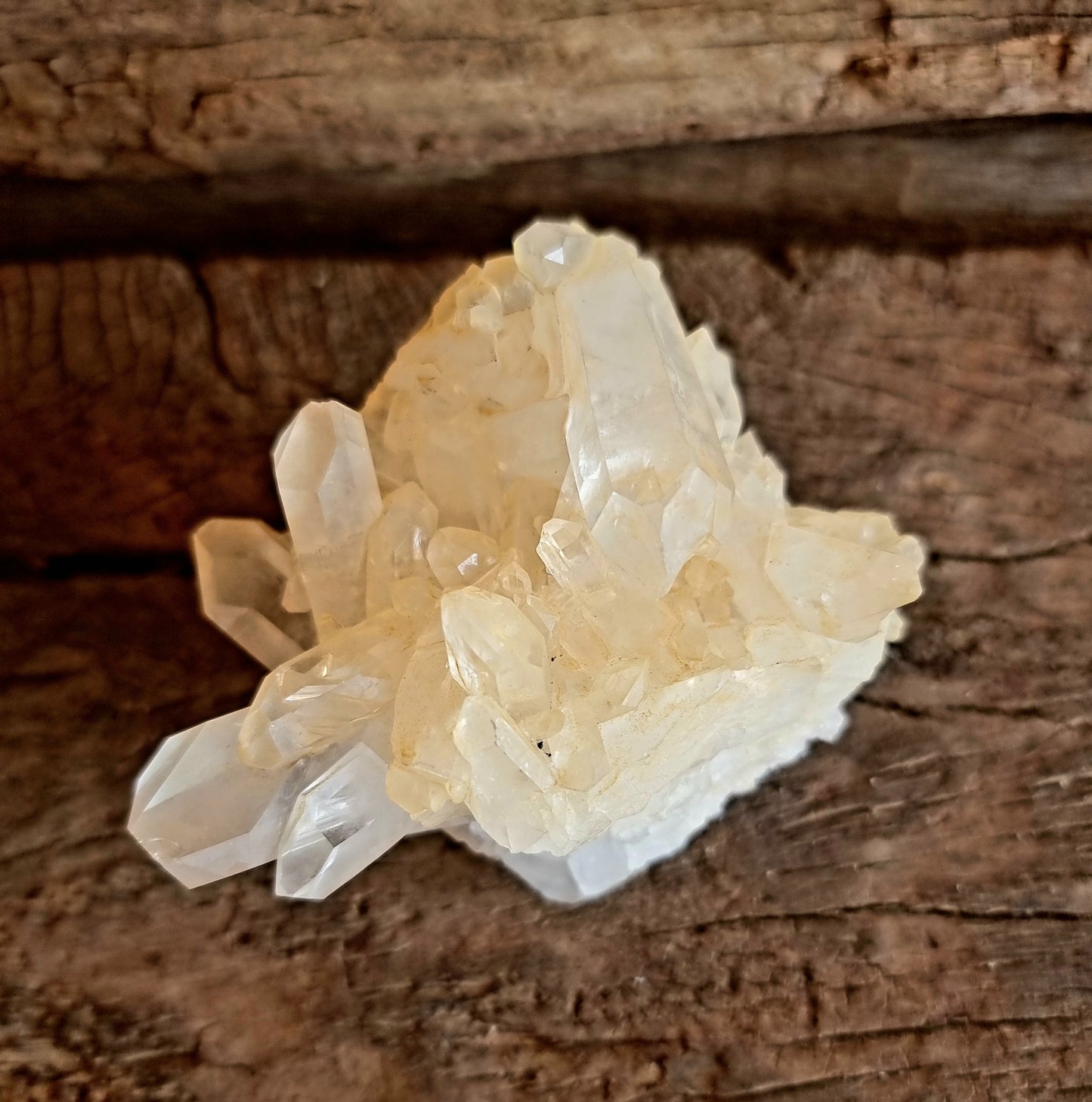 QUARTZ CLUSTER E - MASTER HEALER