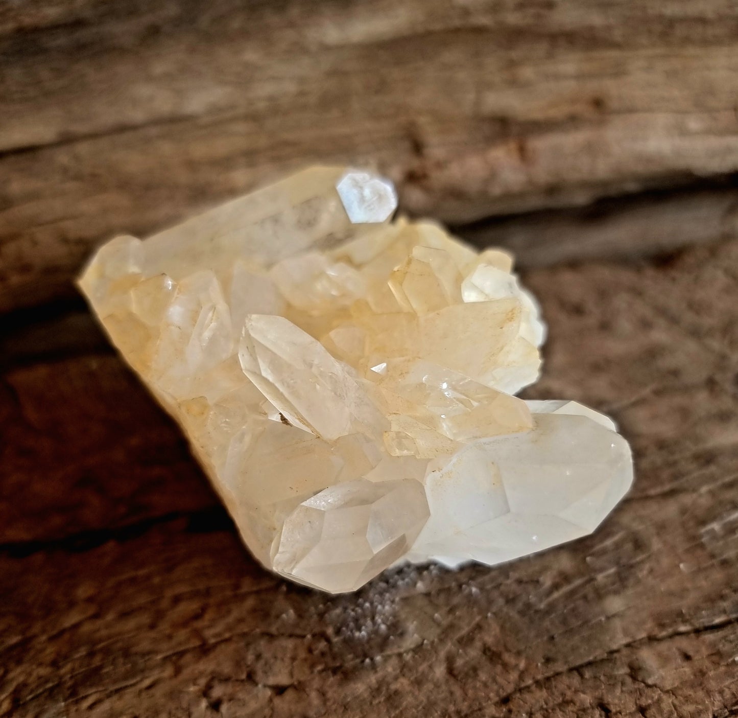 QUARTZ CLUSTER E - MASTER HEALER