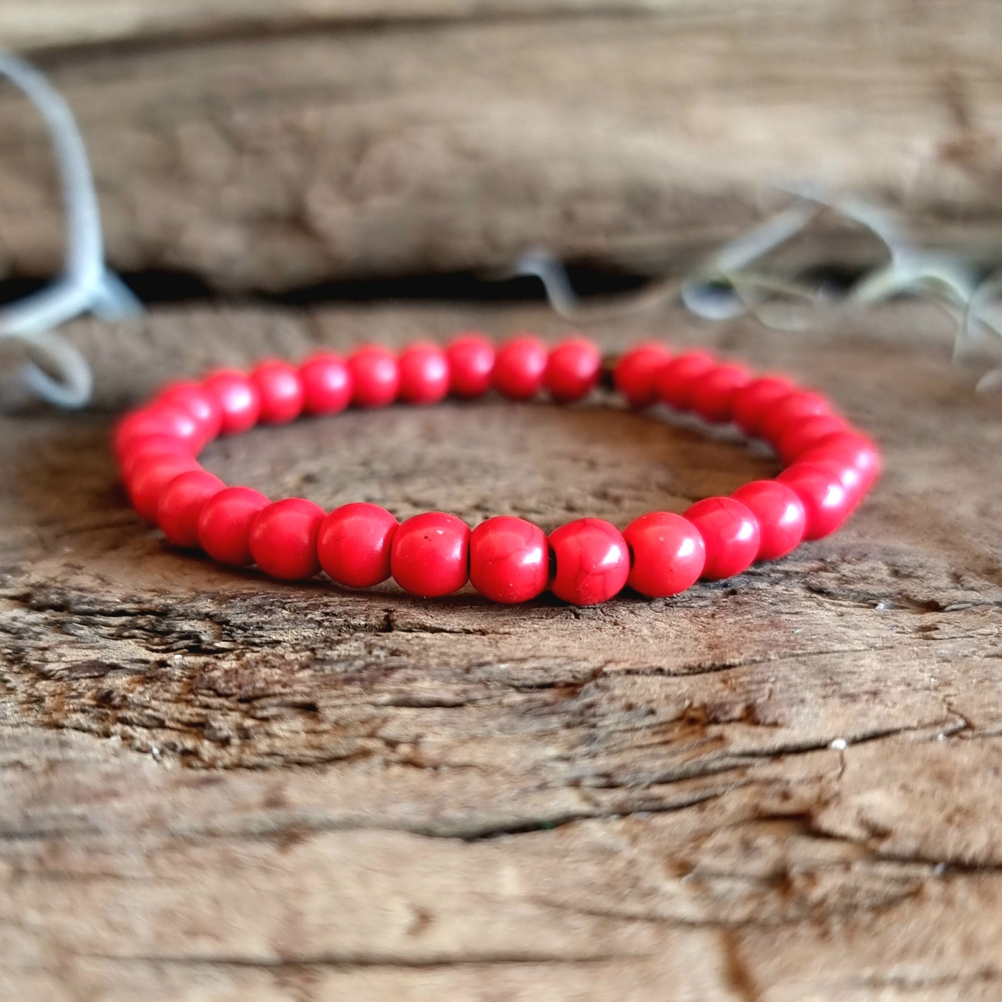 RED HOWLITE BRACELET 6mm - ENLIGHTENMENT