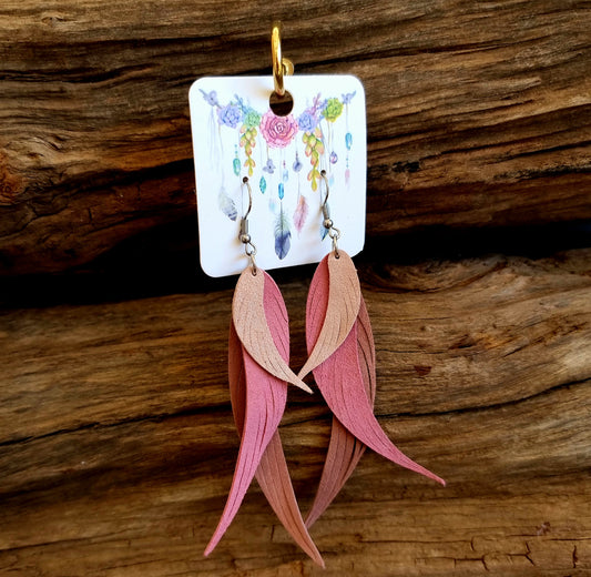 ROSE PINK FEATHER LEATHER EARRINGS
