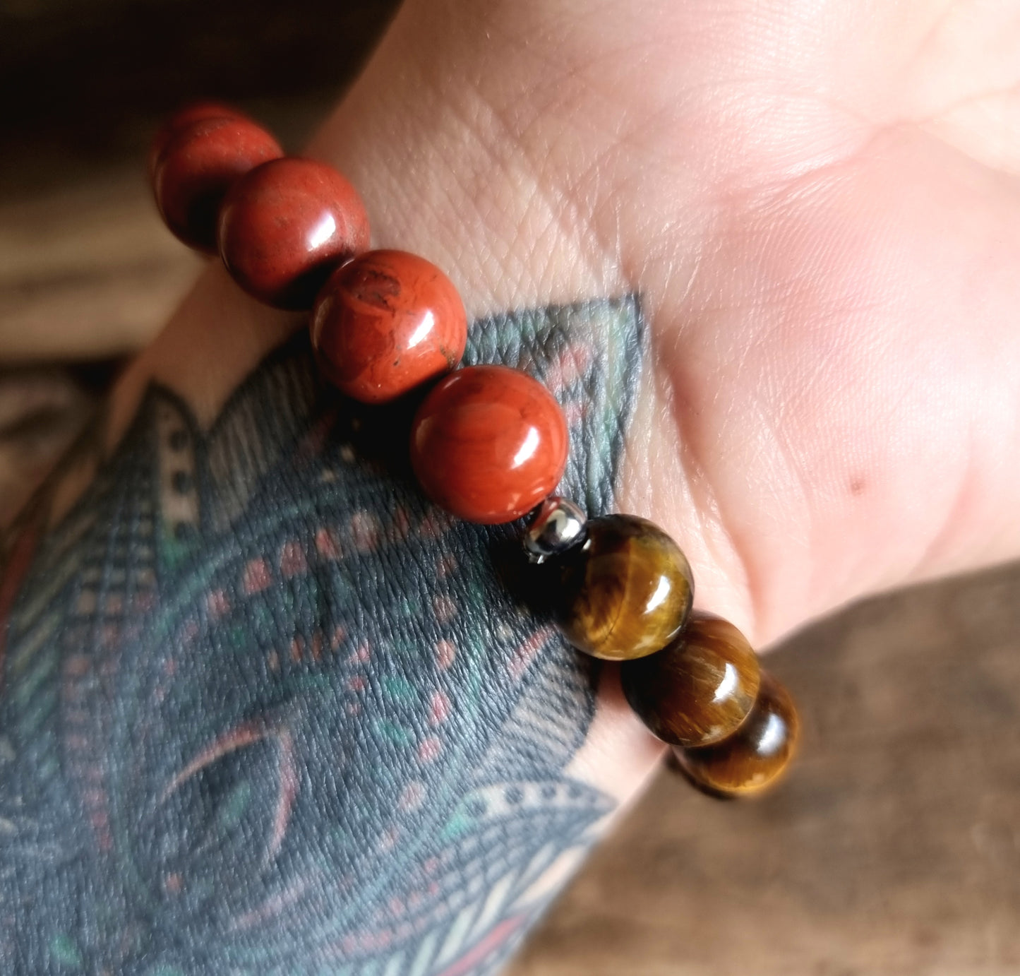 TIGER EYE AND RED JASPER DUO BRACELET 10mm - PROTECTION & GROUNDING