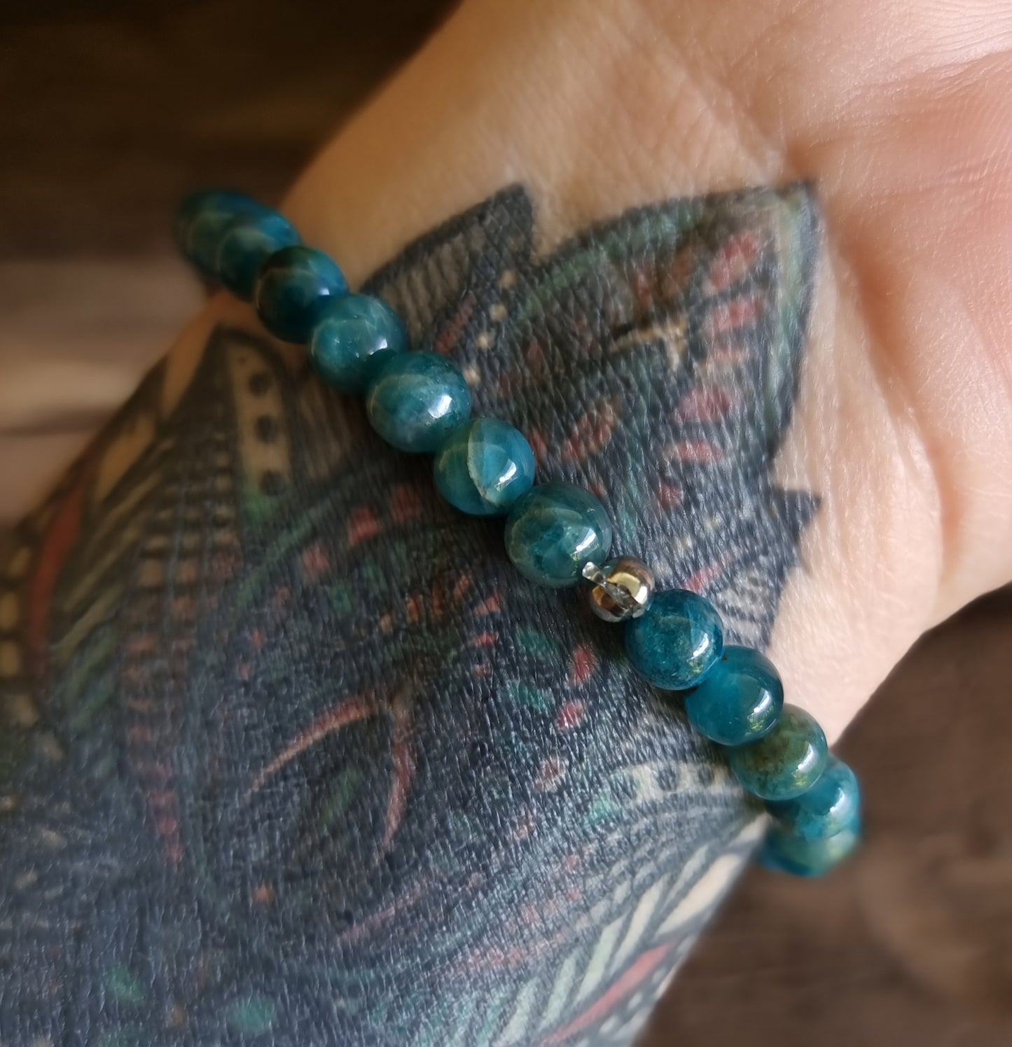 APATITE ENERGY BRACELET 6 mm - THE STONE OF MANIFESTATION