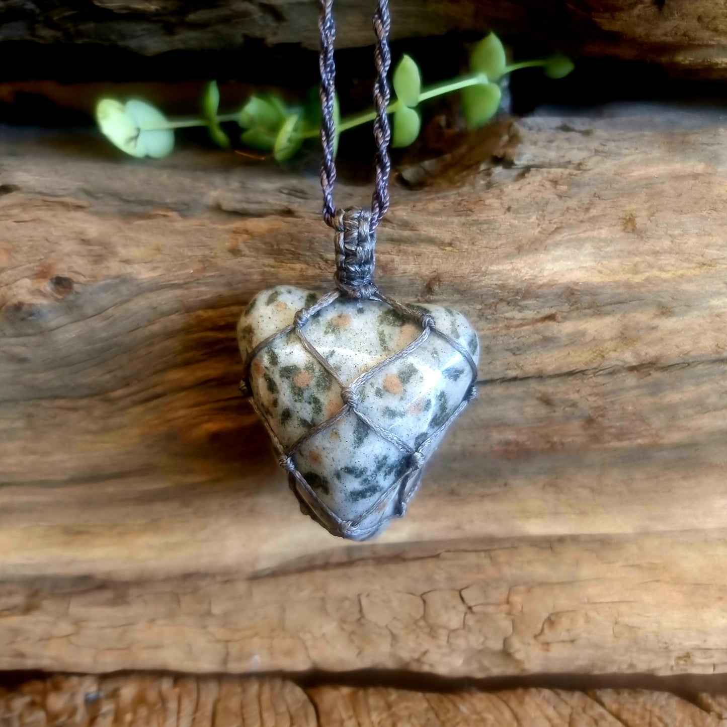 DALMATION STONE JASPER MACRAME NECKLACE - GROUNDING