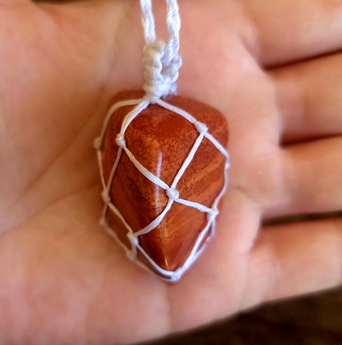 RED JASPER MACRAME NECKLACE - GROUNDING & COMFORT