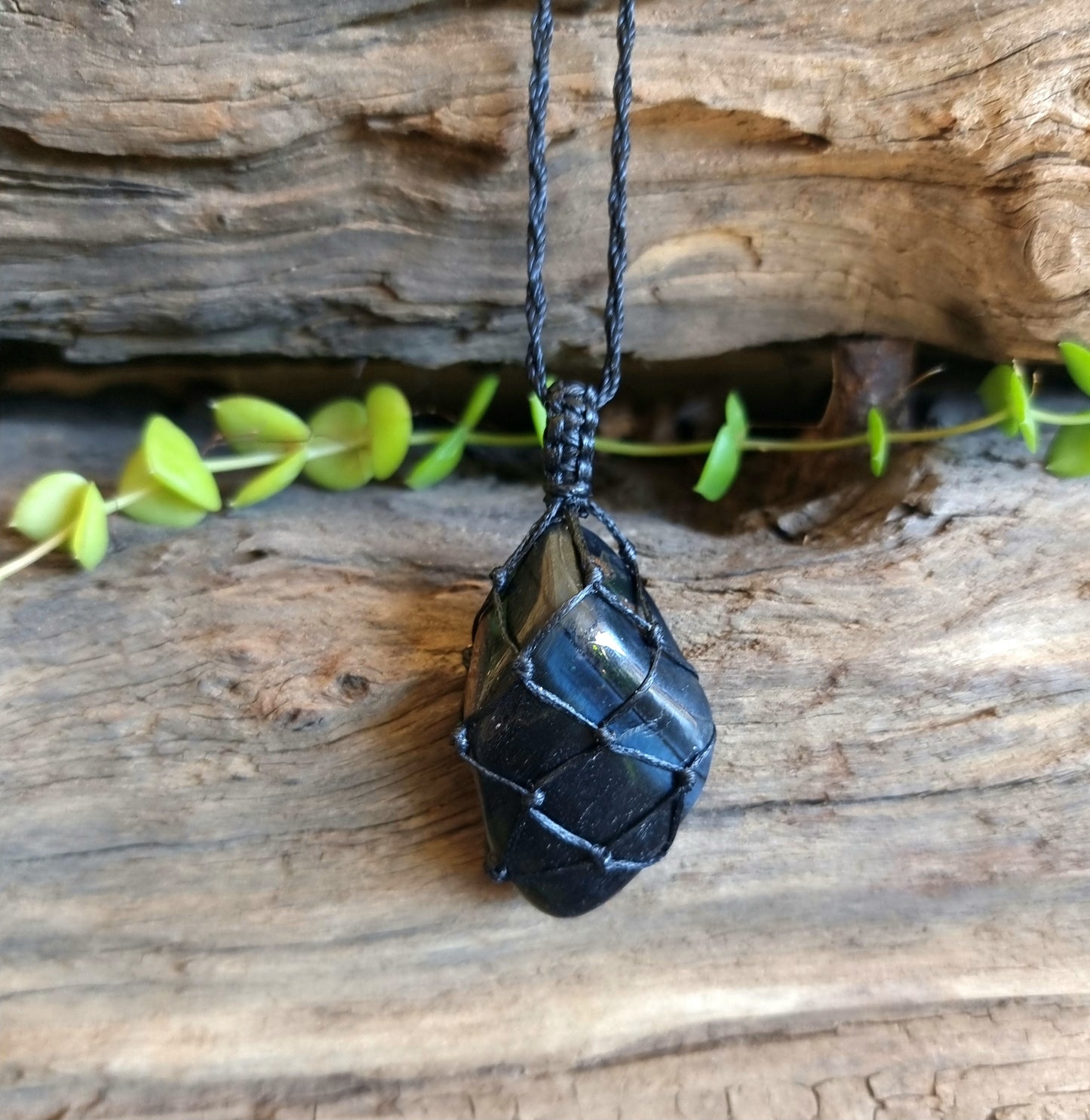 BLUE TIGERS EYE MACRAME NECKLACE - STRENGHT & PROTECTION