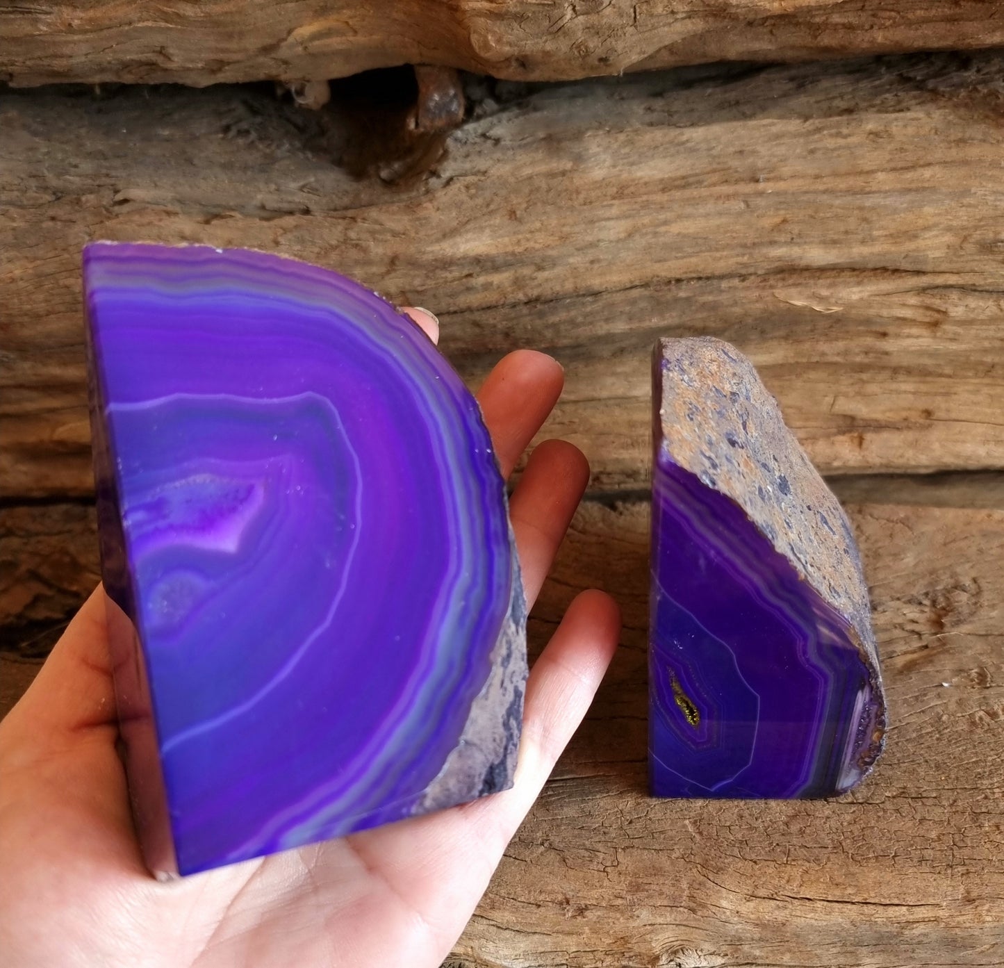 PURPLE AGATE GEODE BOOK ENDS - BALANCING BODY,MIND AND SOUL