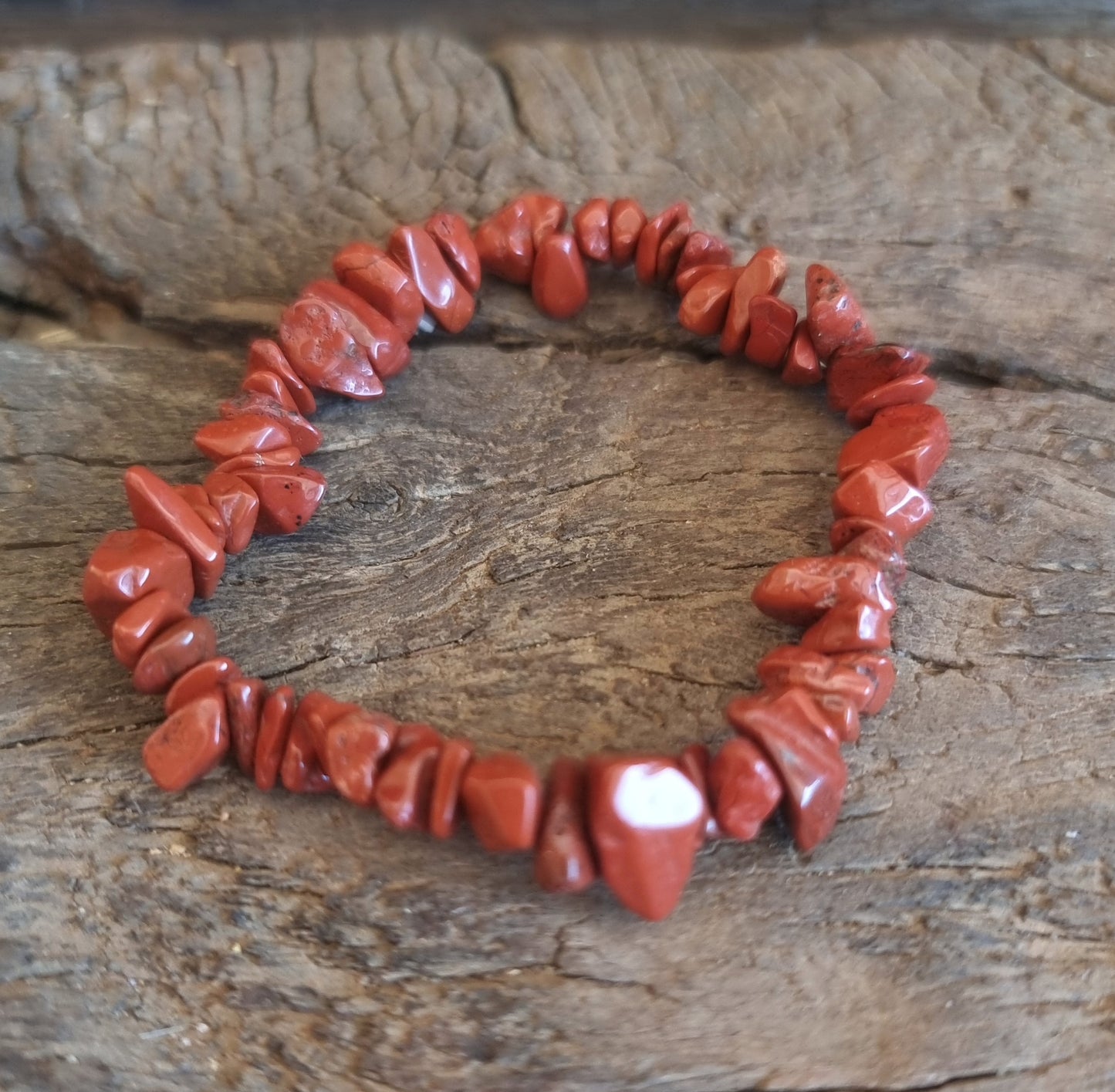 RED JASPER CHIPPED BRACELET - GROUNDING & PROTECTION