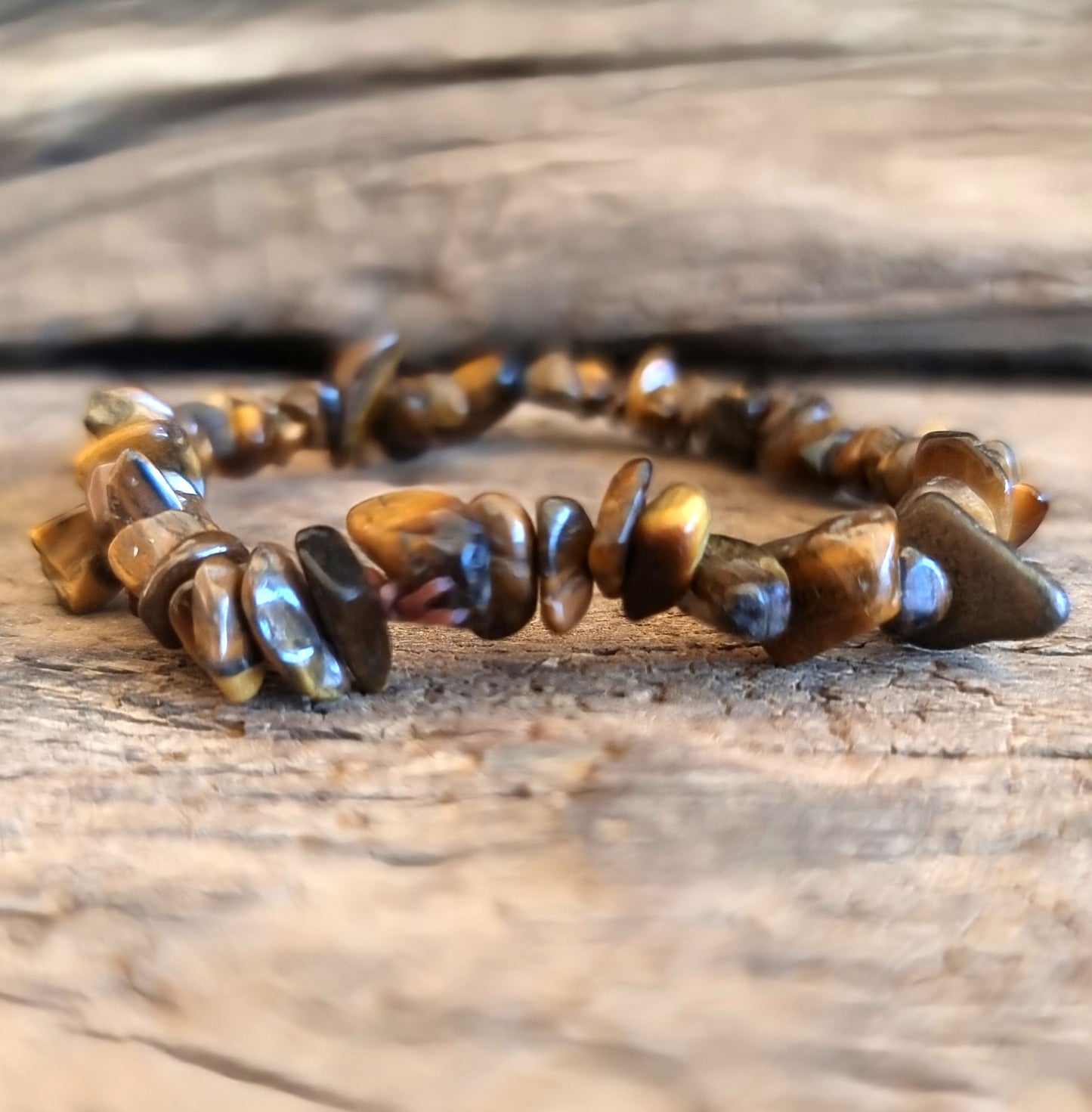 TIGER EYE CHIPPED BRACELET - PROTECTION & COURAGE