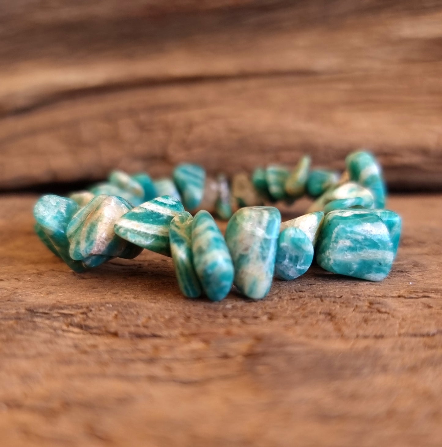 AMAZONITE CHIPPED BRACELET - COMMUNICATION