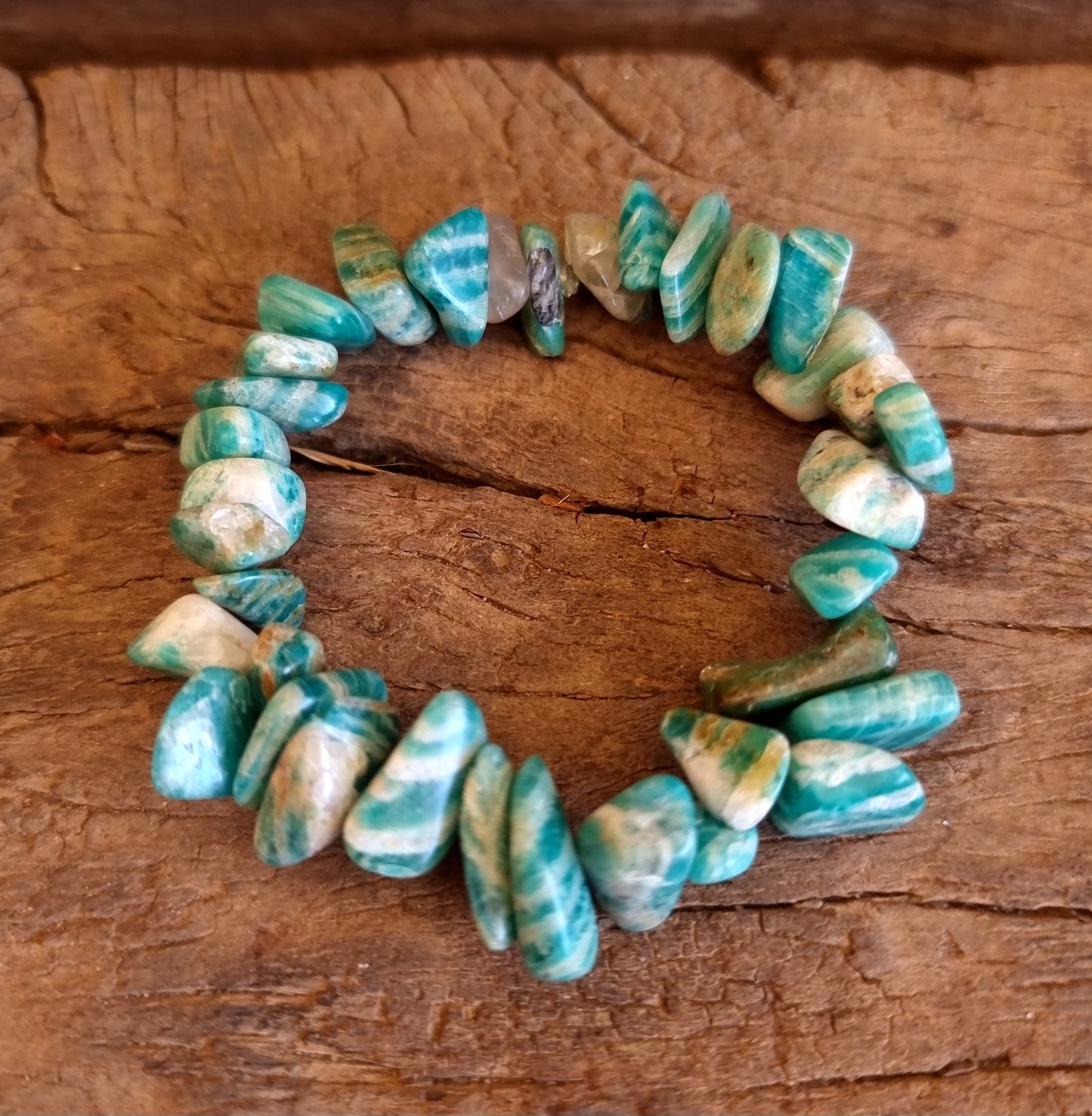 AMAZONITE CHIPPED BRACELET - COMMUNICATION