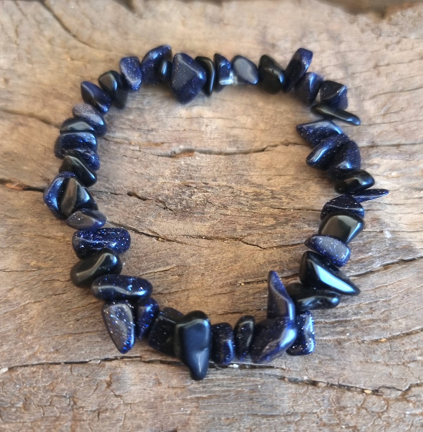 BLUE SANDSTONE CHIPPED BRACELET - AMBITION