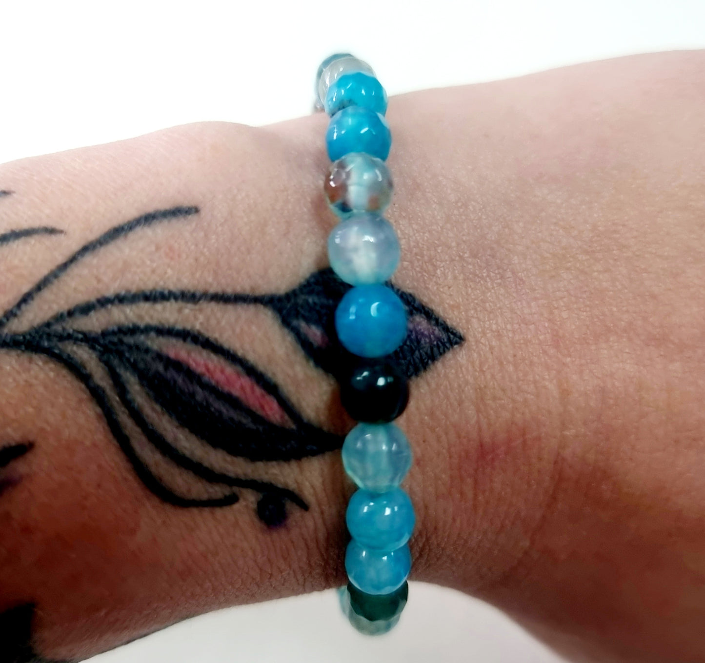 BLUE AGATE FACETED BRACELET 6mm - SELF CONFIDENCE