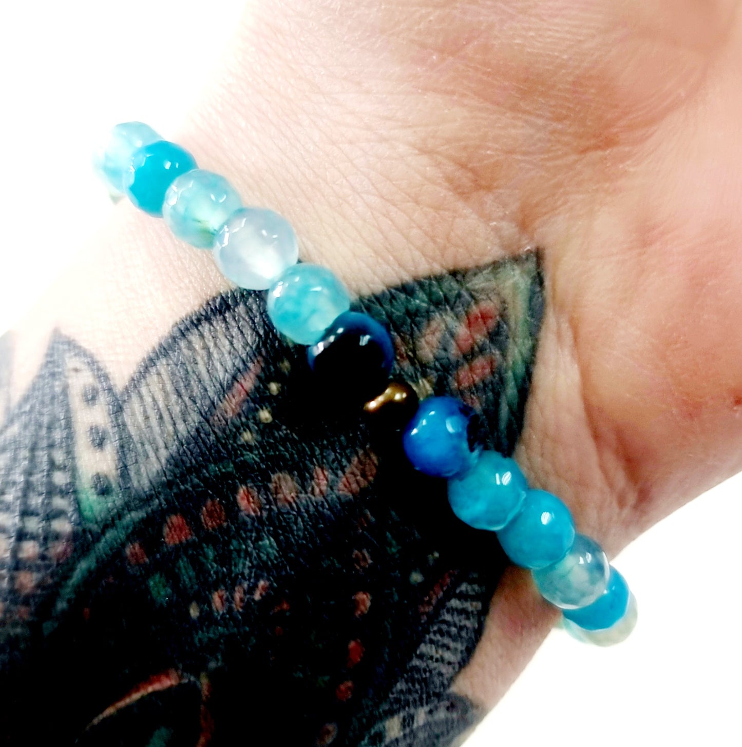 BLUE AGATE FACETED BRACELET 6mm - SELF CONFIDENCE