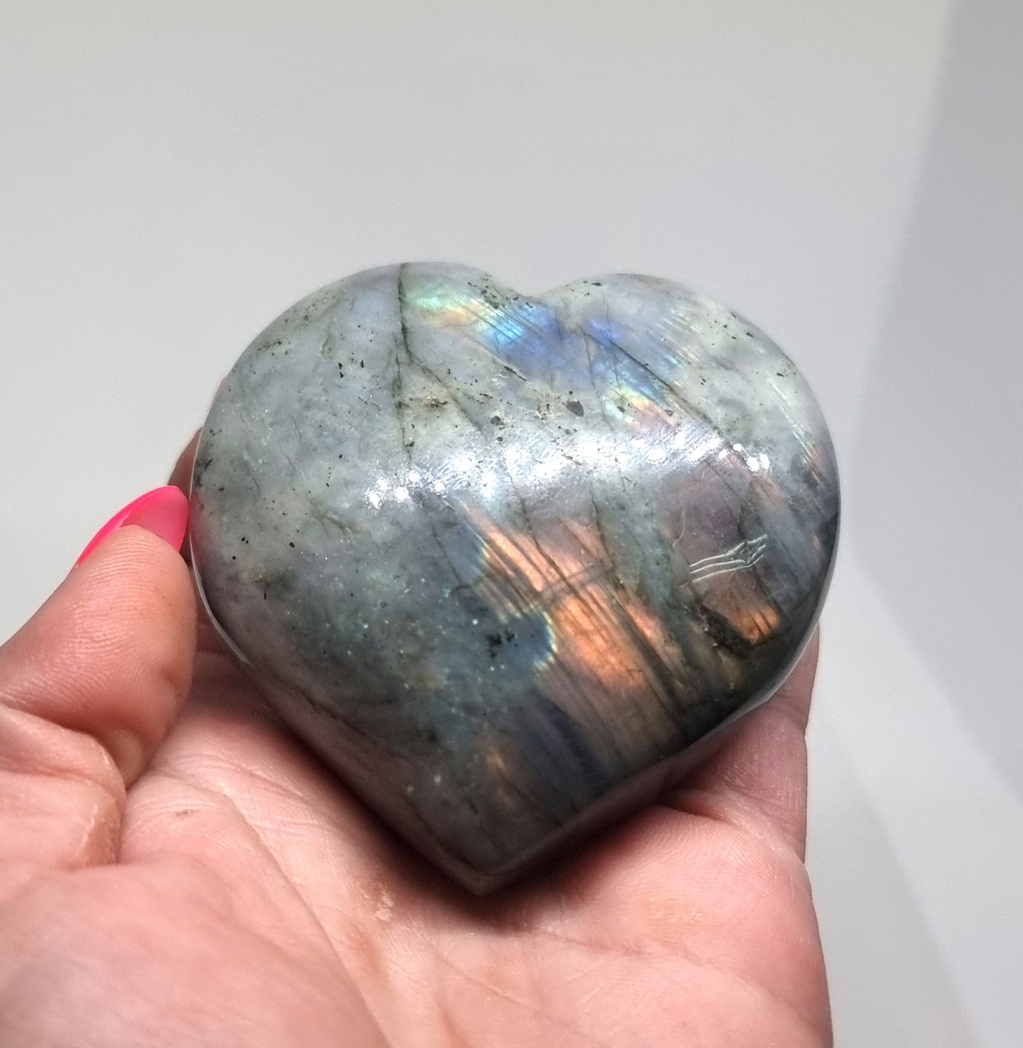 LABRADORITE POLISHED HEART 6.5 x 7 cm - CLAIRVOYANCE