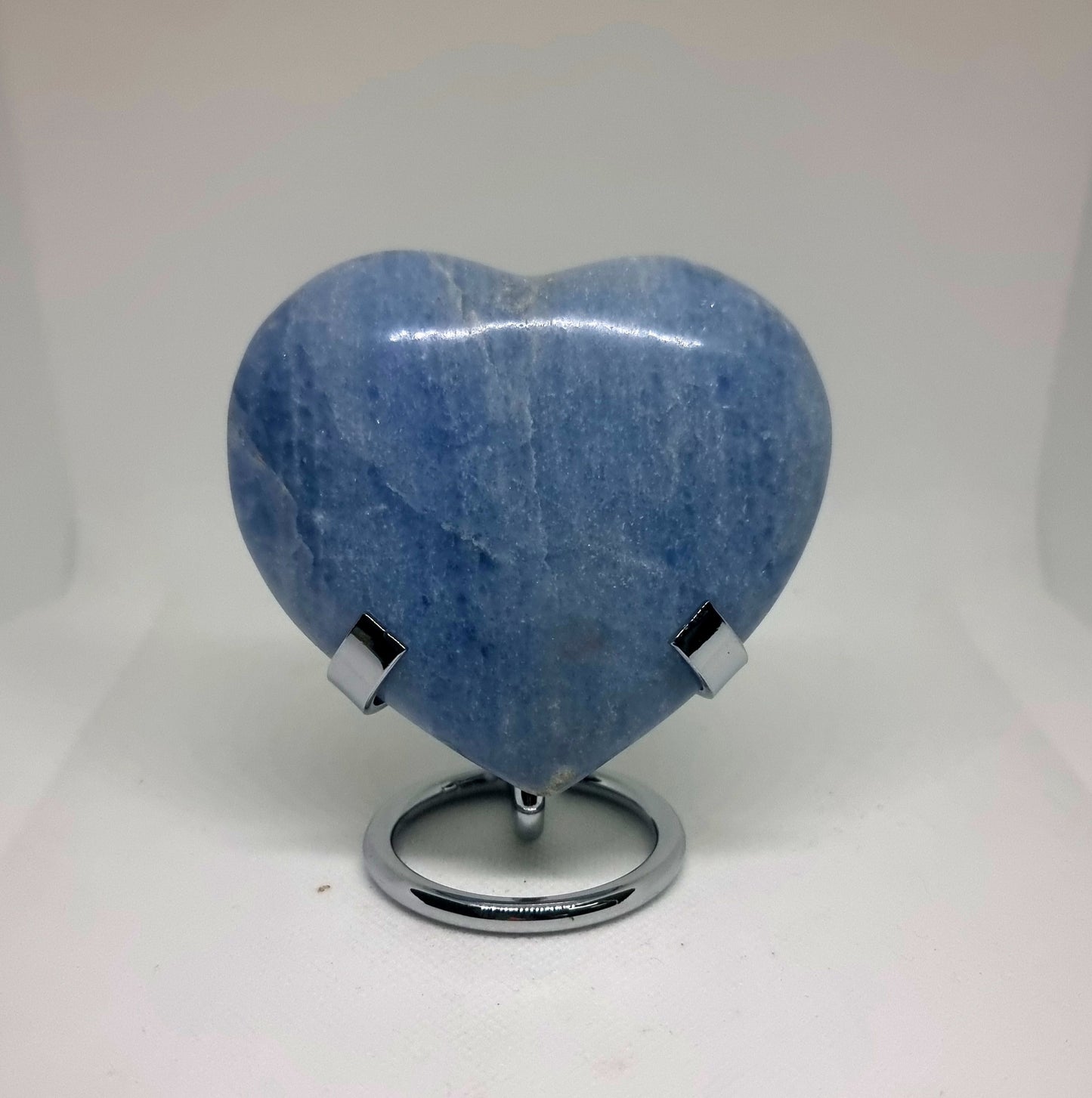 BLUE CALCITE POLISHED HEART 8.5 x 7.5 cm - PSYCHIC ABILITIES