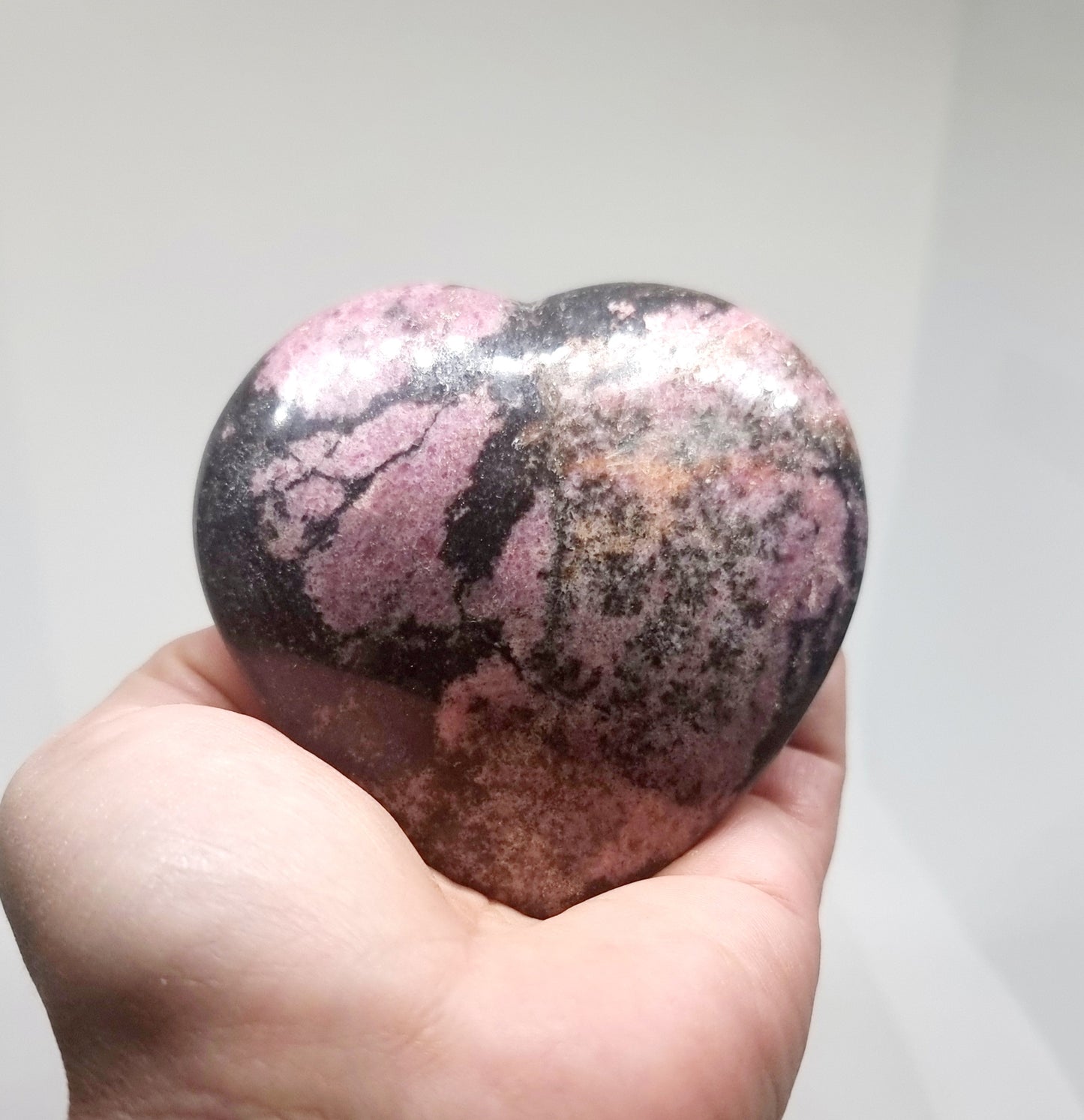 RHODONITE POLISHED HEART 8 x 7.5 cm - LOVE