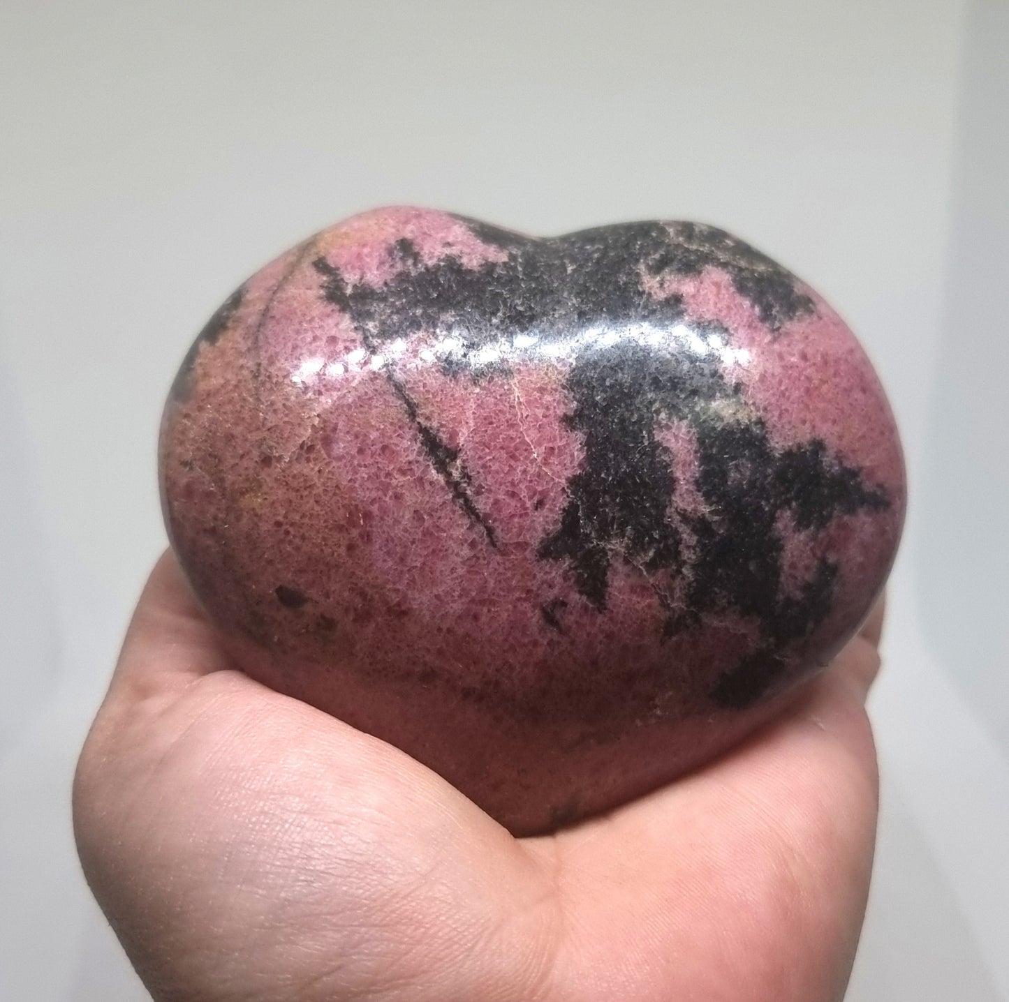 RHODONITE POLISHED HEART 9.5 x 7.5 cm - LOVE