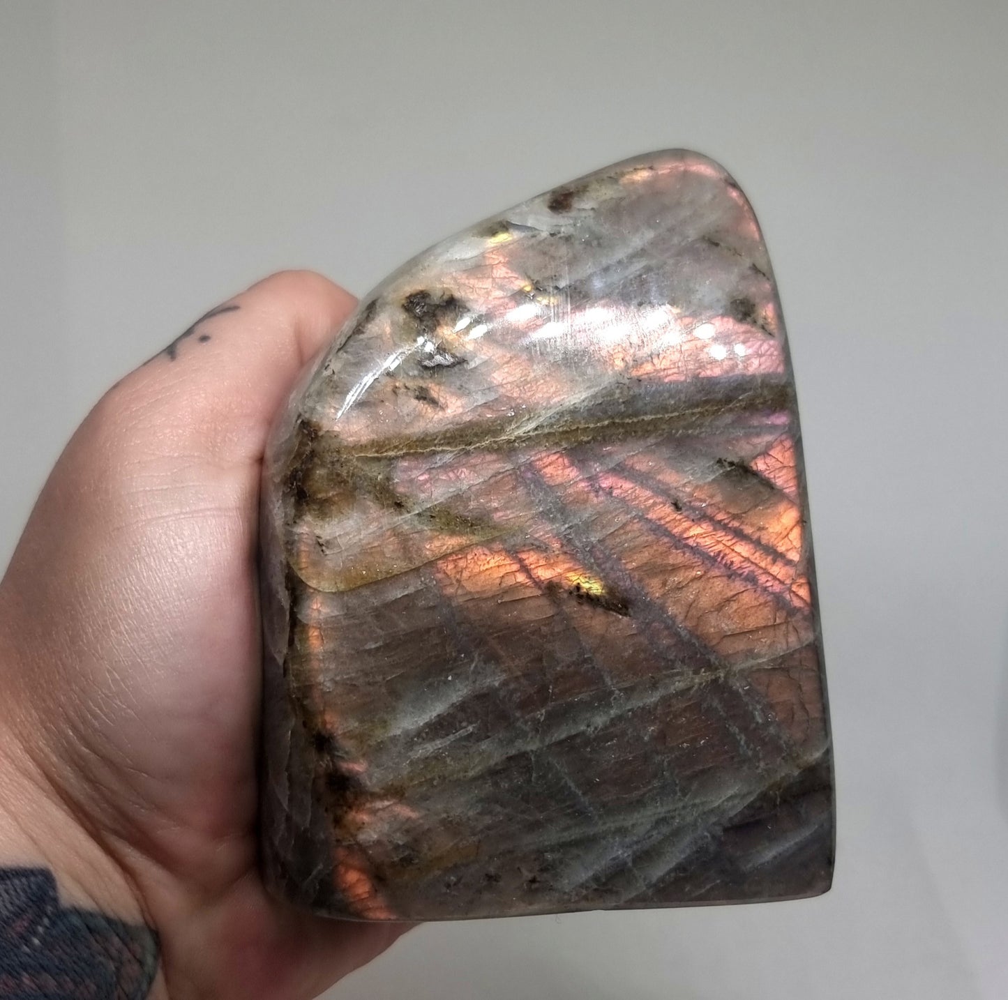 RARE POLISHED PURPLE SUNSET LABRADORITE FREEFORM 698 g - CLAIRVOYANCE