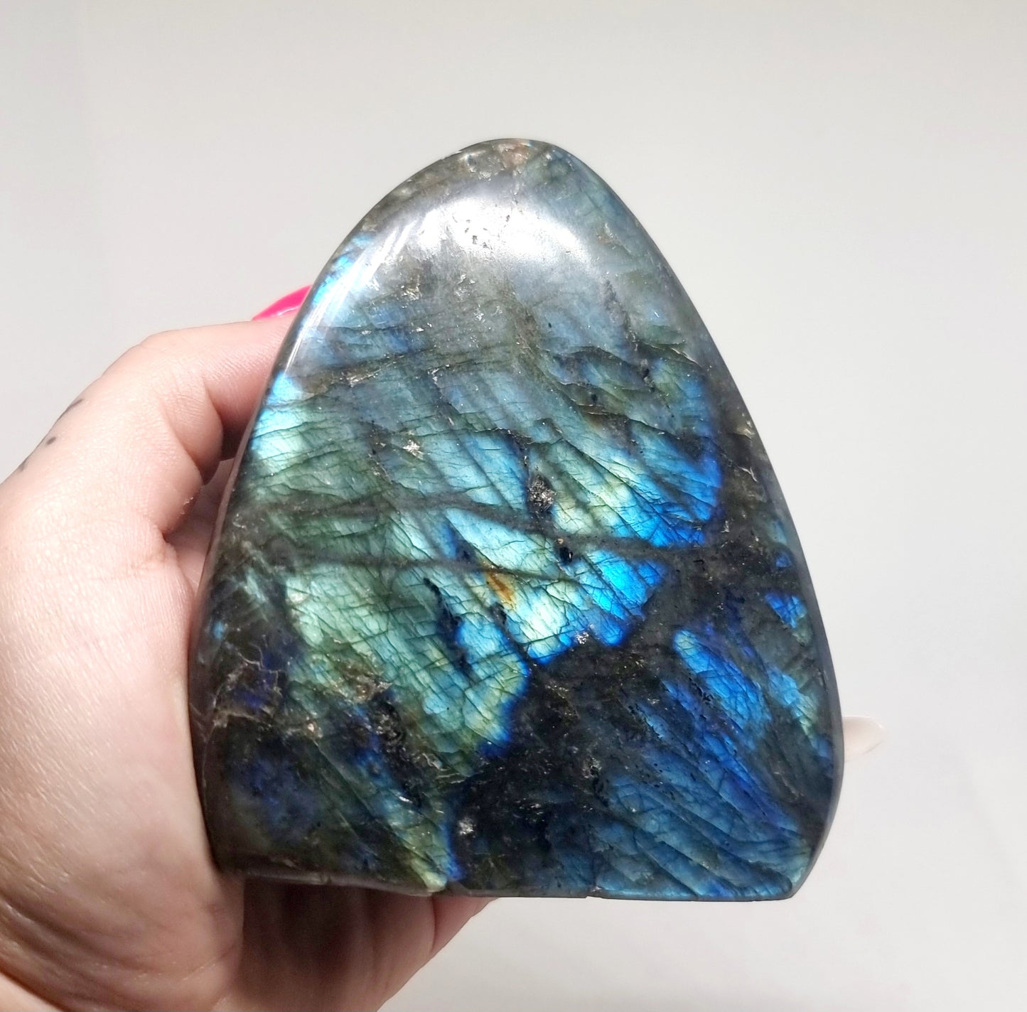 POLISHED BLUE & GREEN FLASH LABRADORITE FREEFORM 507 g - CLAIRVOYANCE