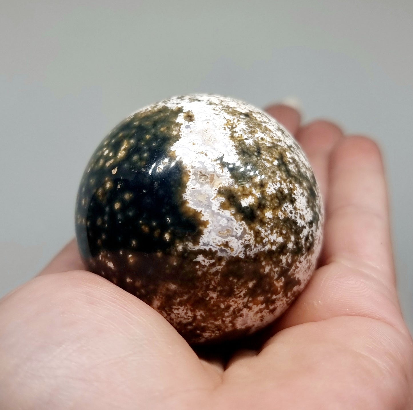 POLISHED OCEAN JASPER SPHERE 215 g - SELF EXPRESSION