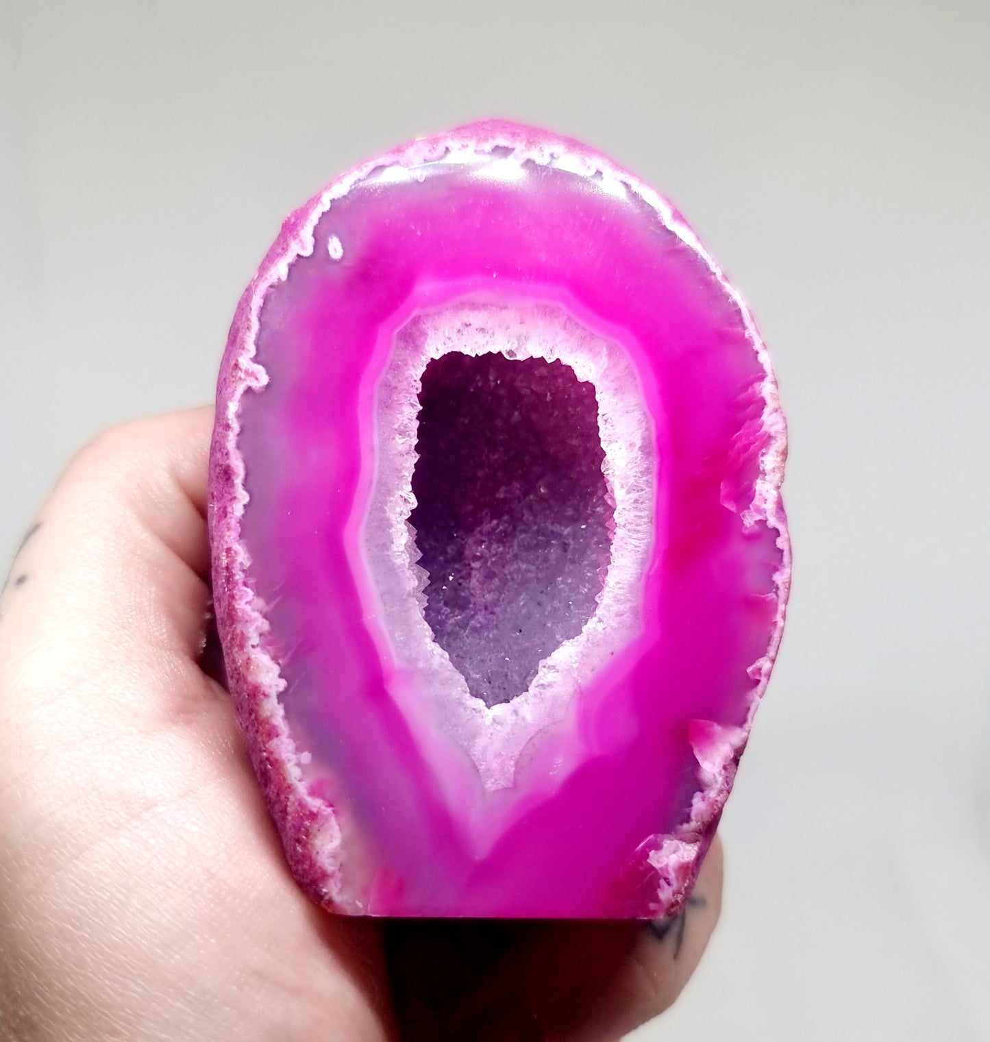 PINK AGATE GEODE 235 g - PASSION