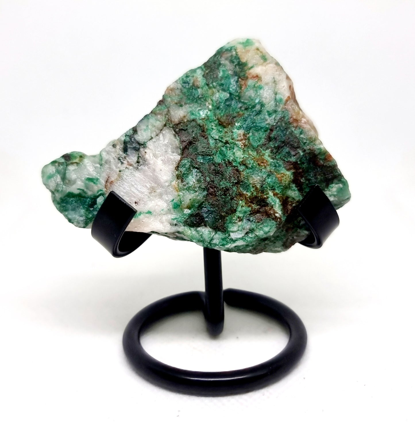 PARTIALLY POLISHED QUARTZ WITH MALACHITE VEINS AND AJOITE INCLUSIONS 116 g