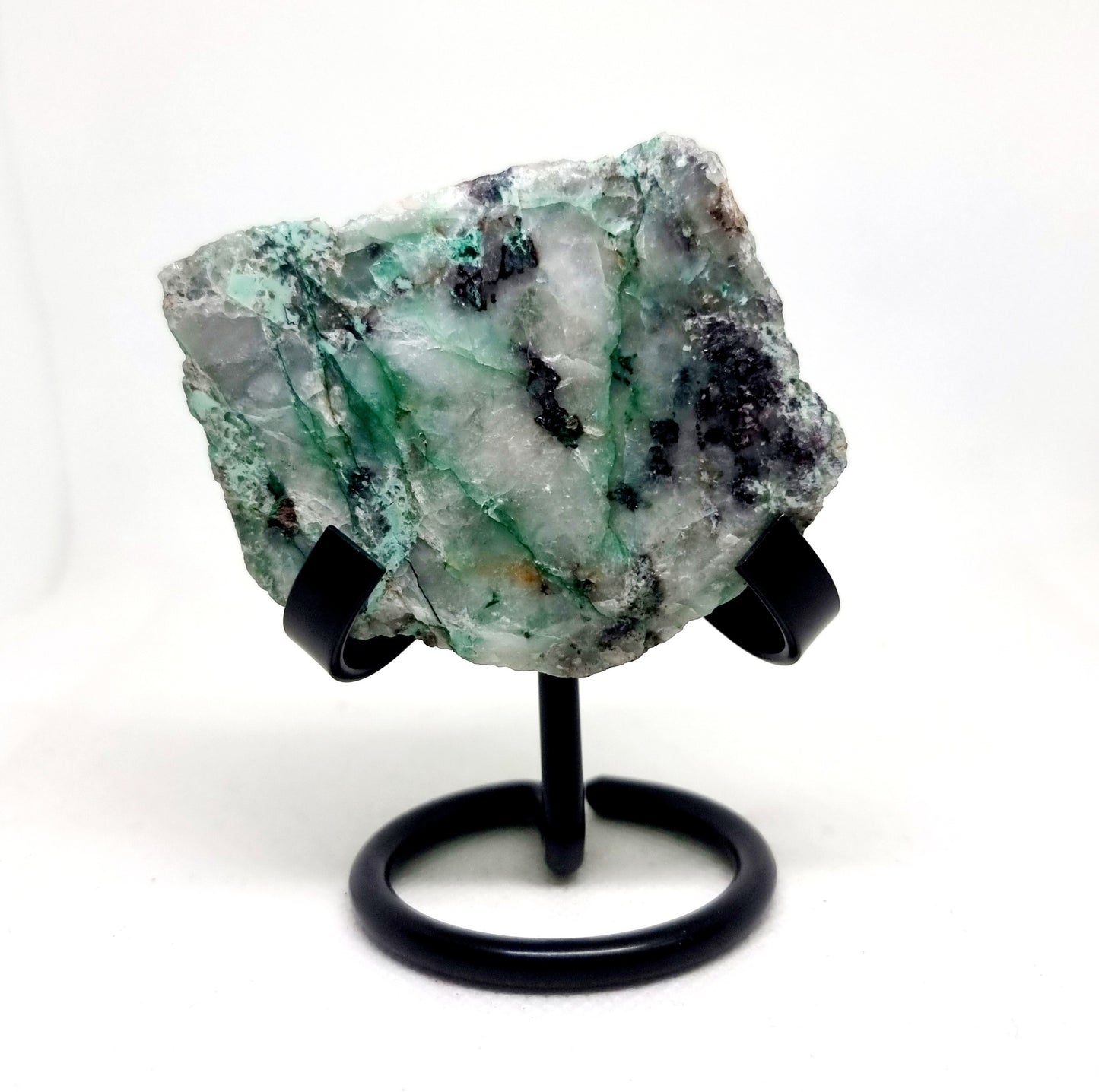 PARTIALLY POLISHED QUARTZ WITH MALACHITE VEINS AND AJOITE INCLUSIONS 129 g