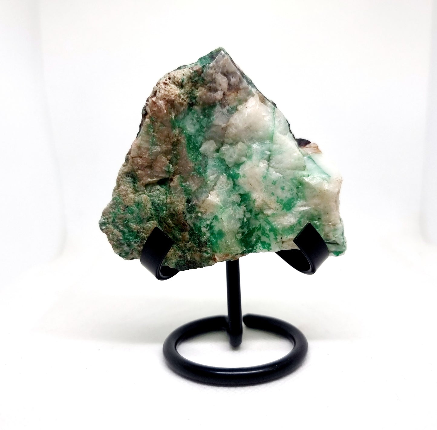 PARTIALLY POLISHED QUARTZ WITH MALACHITE VEINS AND AJOITE INCLUSIONS 127 g