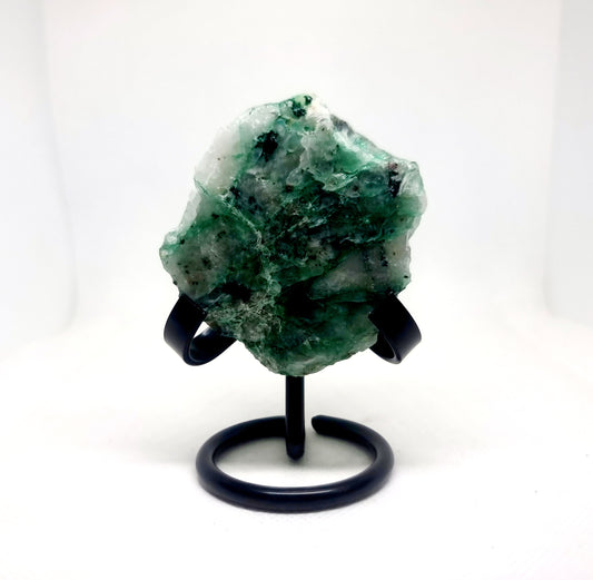 PARTIALLY POLISHED QUARTZ WITH MALACHITE VEINS AND AJOITE INCLUSIONS 135 g