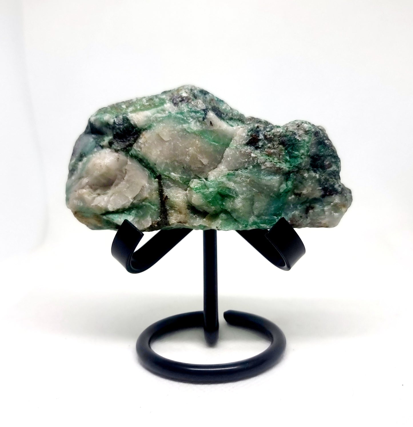 PARTIALLY POLISHED QUARTZ WITH MALACHITE VEINS AND AJOITE INCLUSIONS 151 g