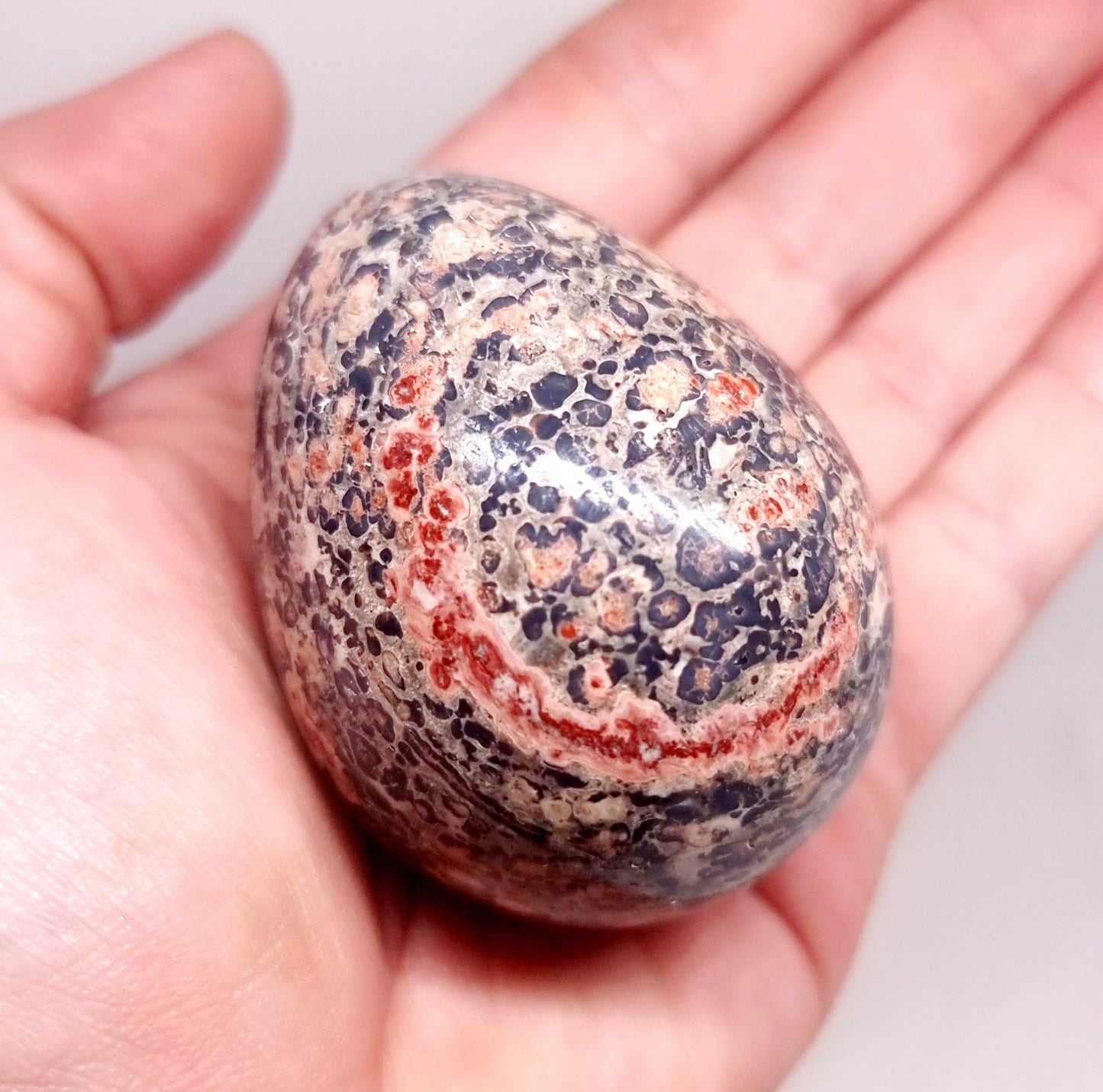 SNAKESKIN RHYOLITE JASPER EGG 136 g - GROUNDING & PROTECTION